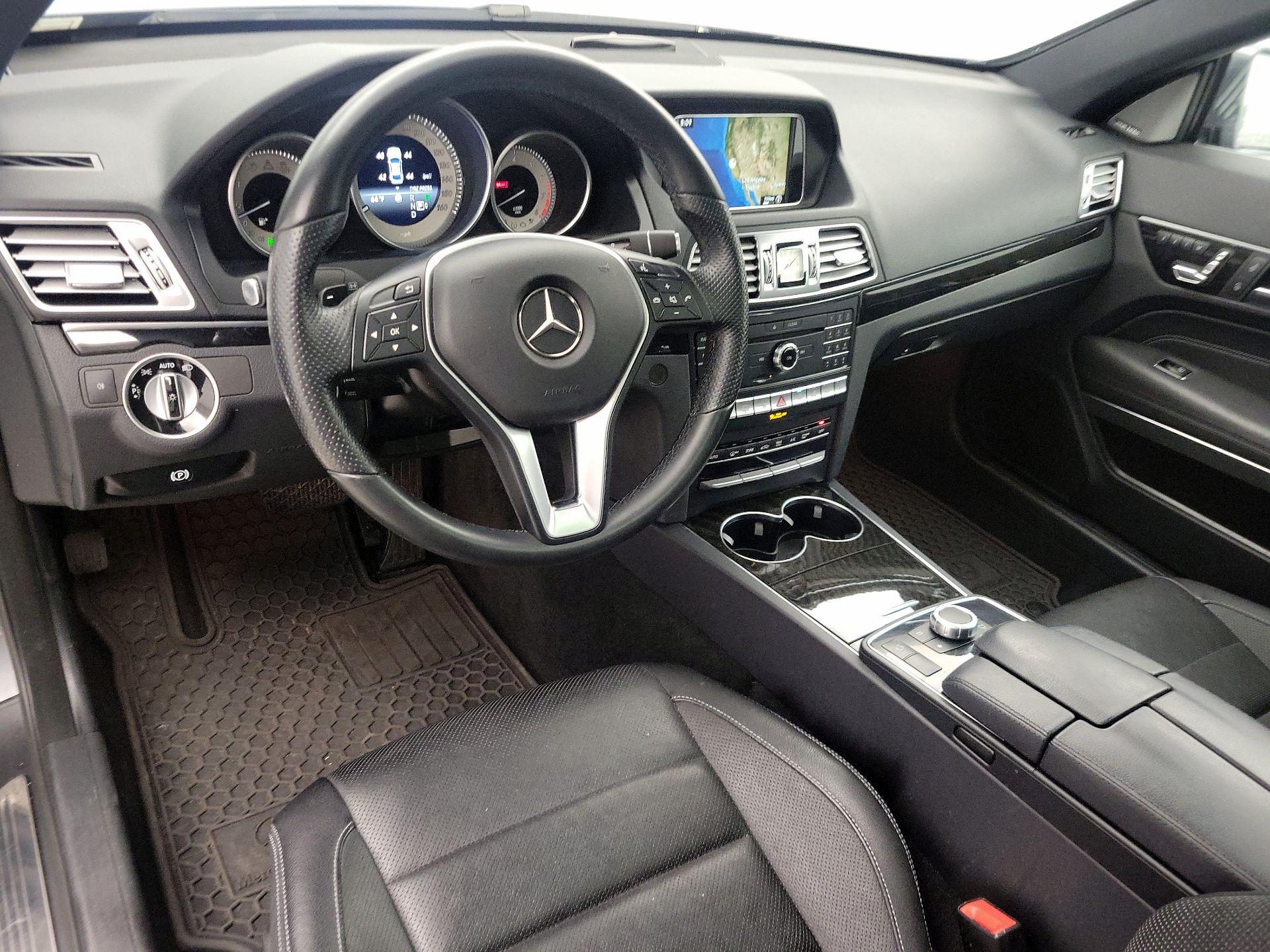 Thumbnail: 2017 Mercedes-Benz E-Class - 9