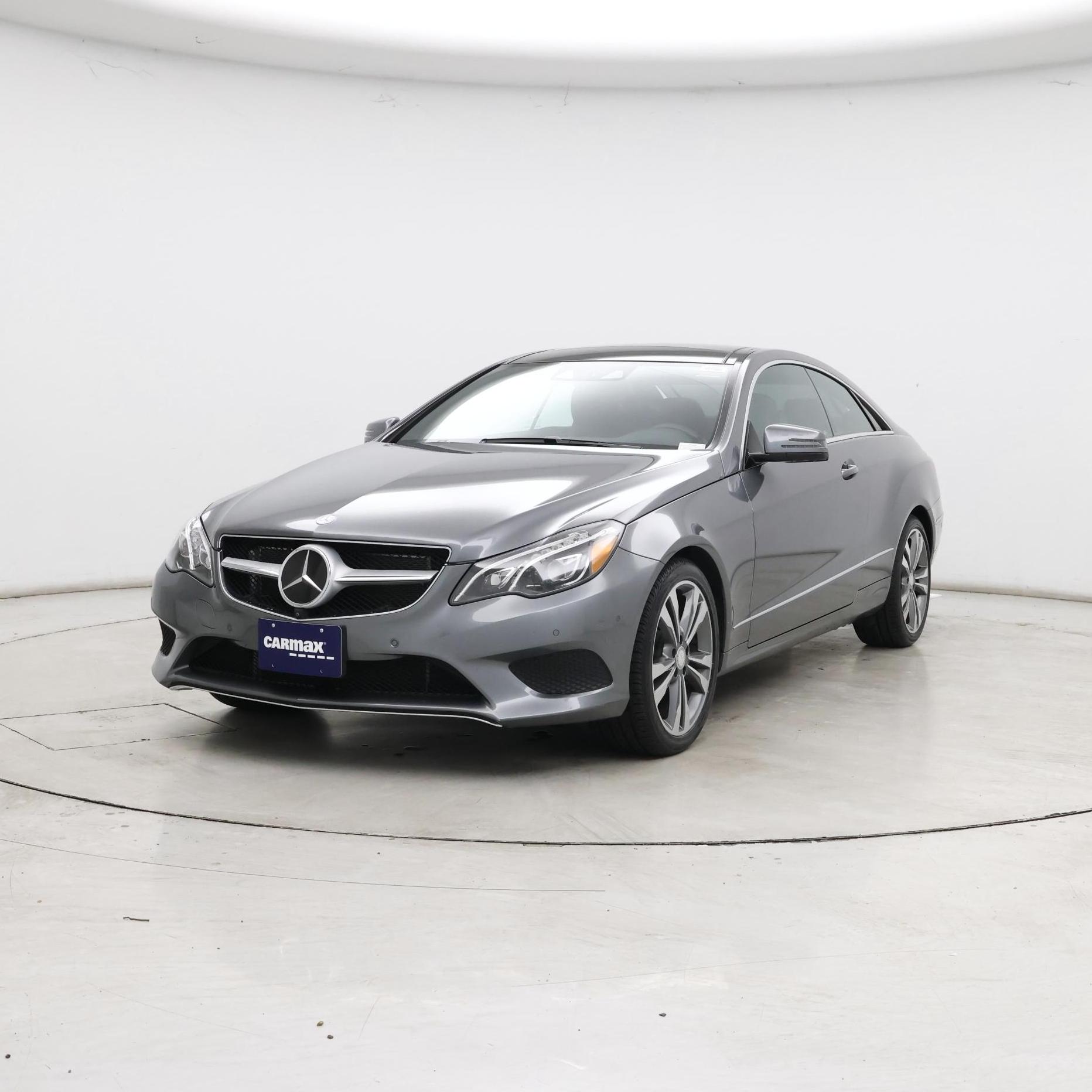 Thumbnail: 2017 Mercedes-Benz E-Class - 4