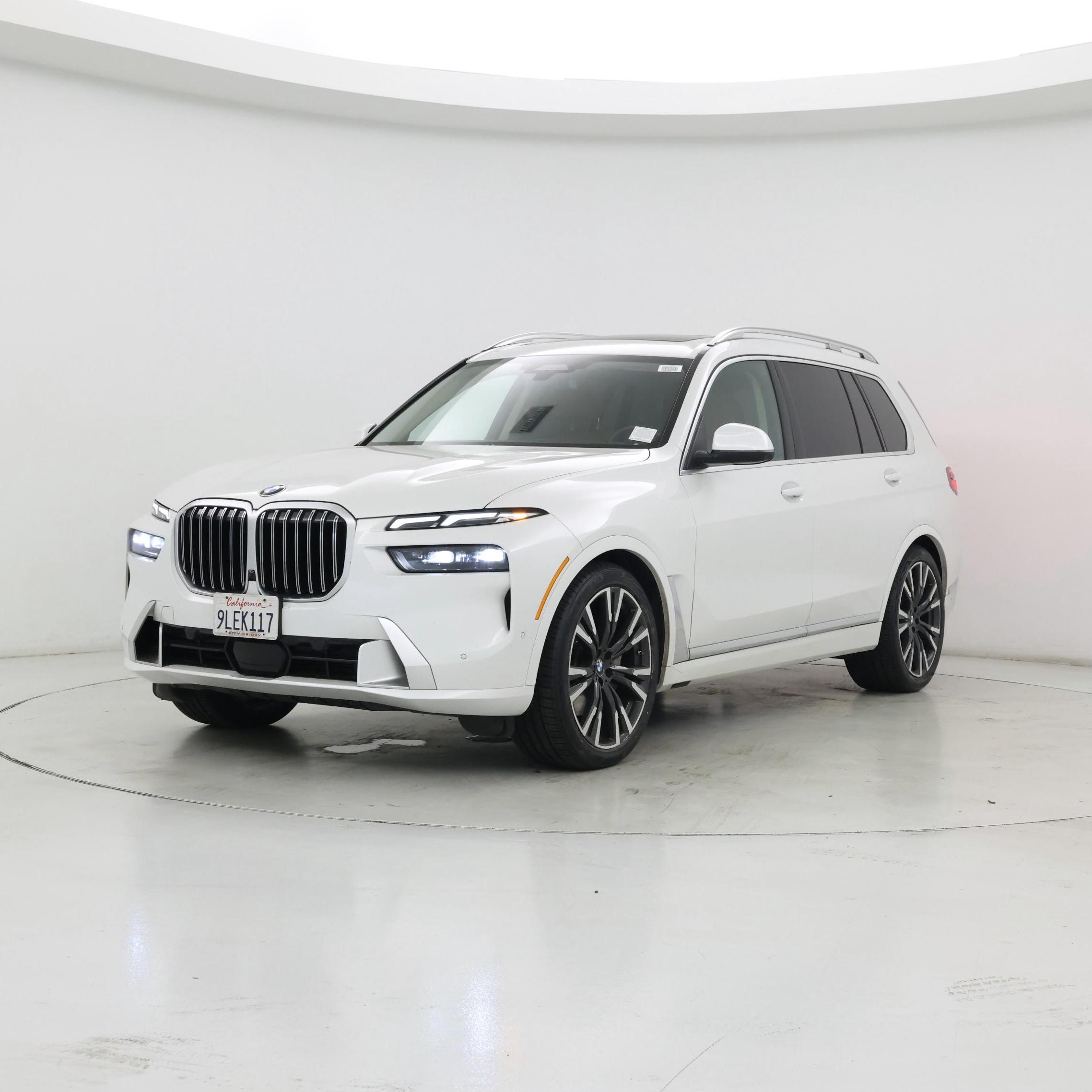 Thumbnail: 2024 BMW X7 - 4