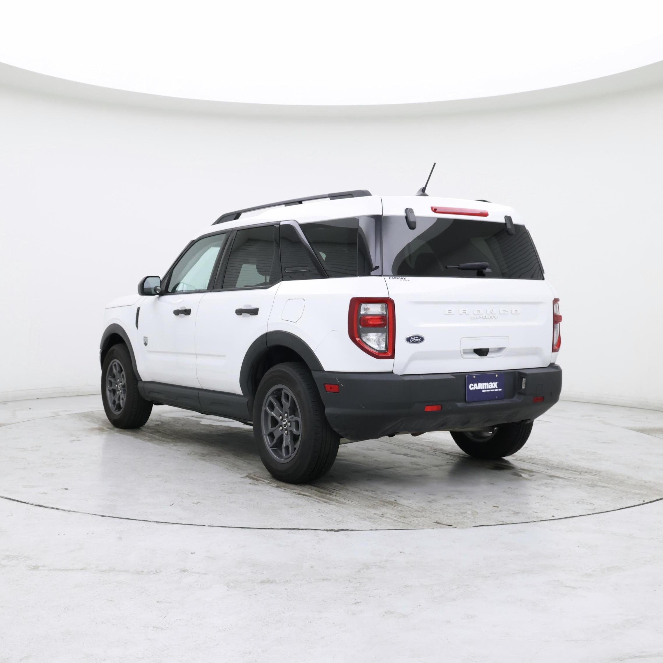 Thumbnail: 2022 Ford Bronco Sport - 2