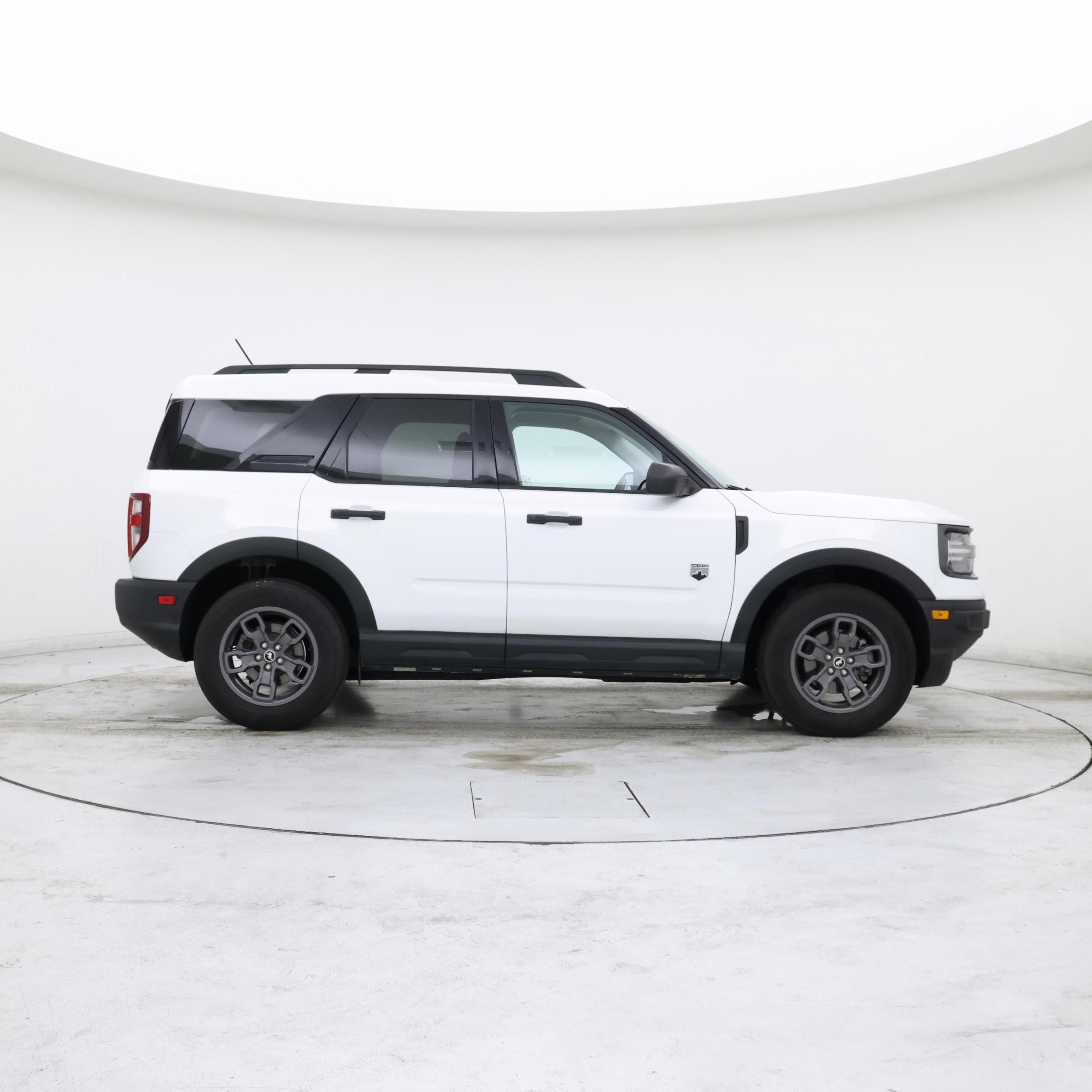Thumbnail: 2022 Ford Bronco Sport - 7