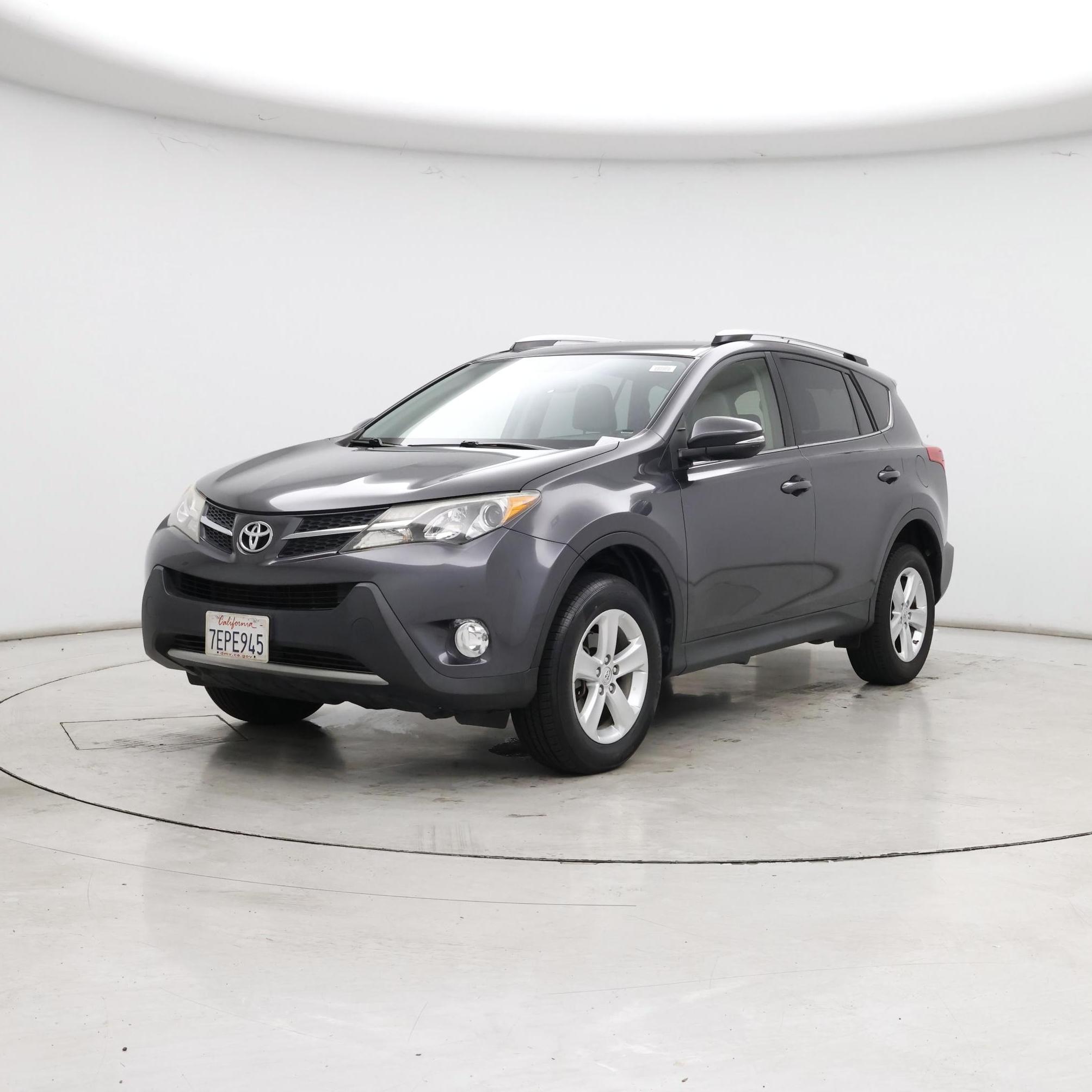 Thumbnail: 2014 Toyota RAV4 - 4