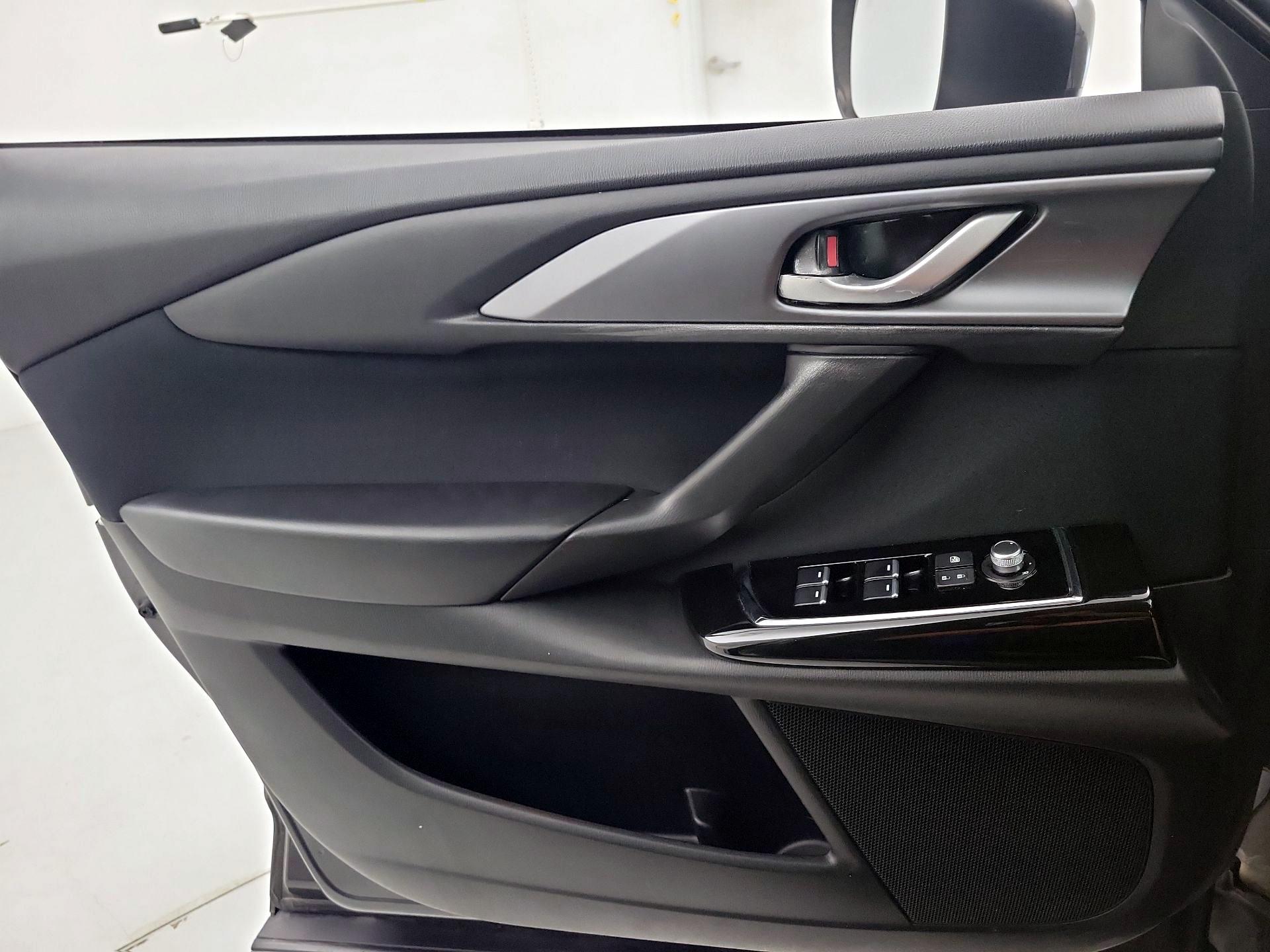 Thumbnail: 2020 Mazda CX-9 - 12