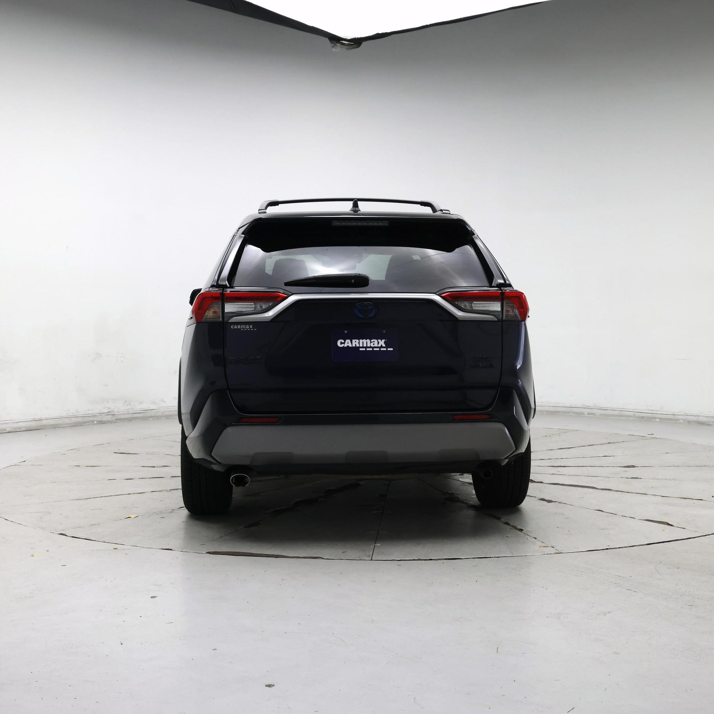 Thumbnail: 2021 Toyota RAV4 - 6