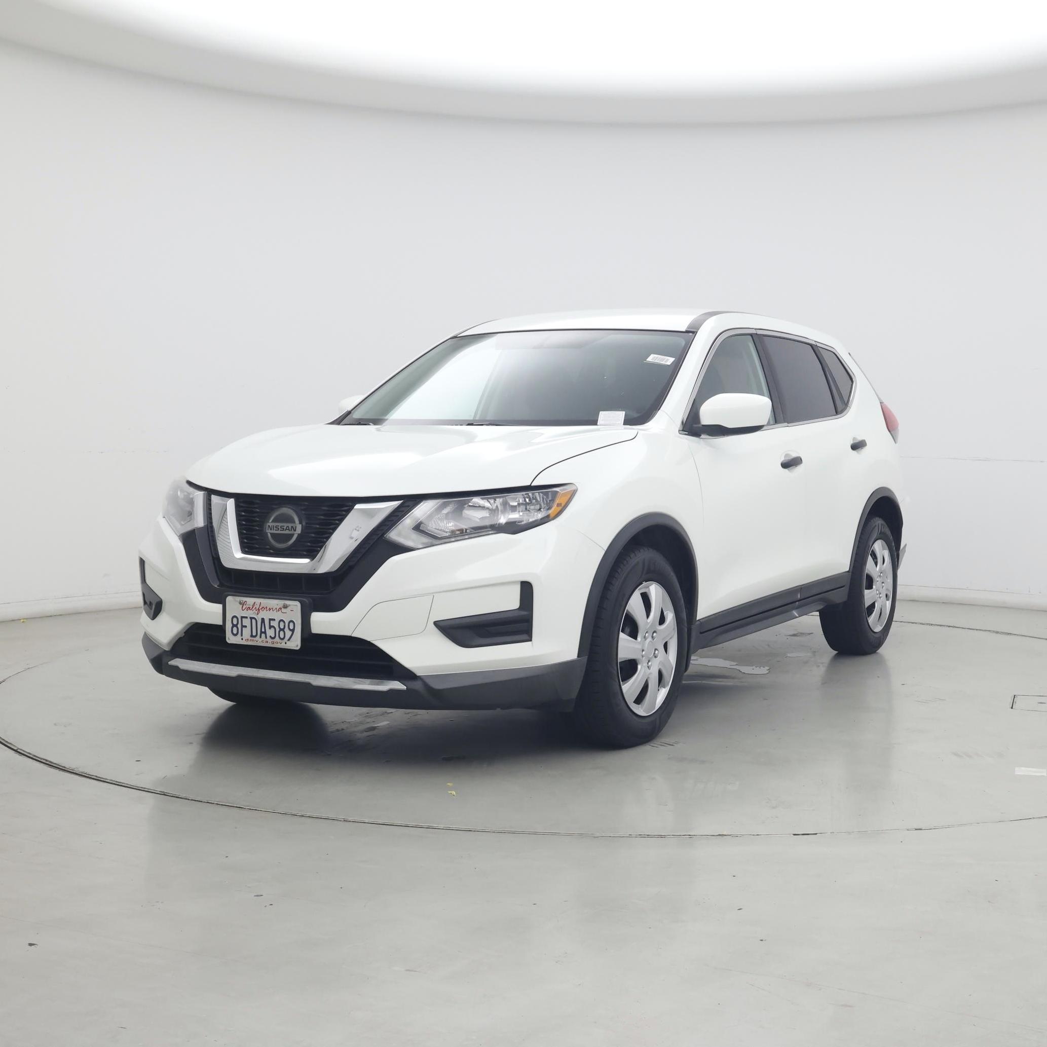 Thumbnail: 2018 Nissan Rogue - 4