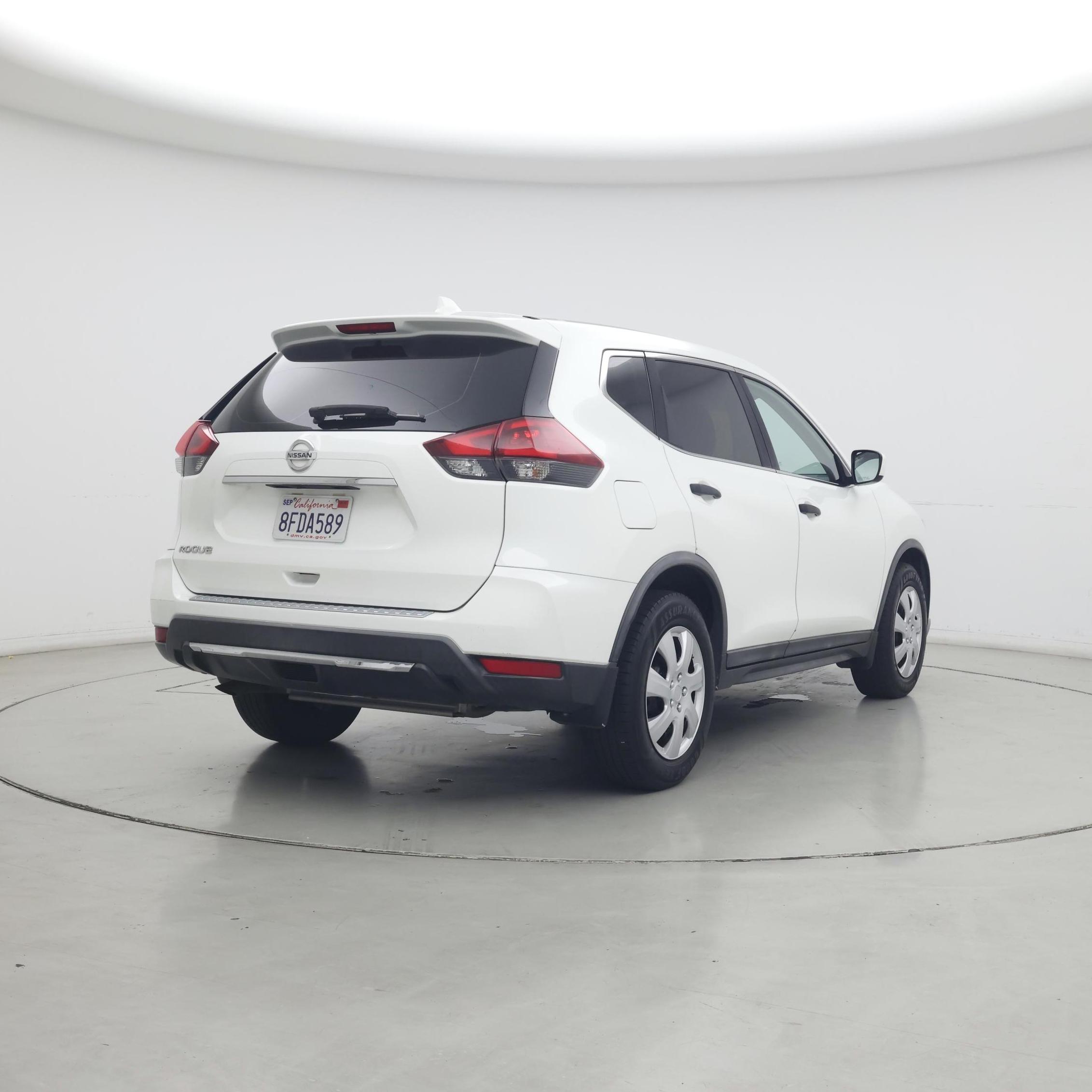 Thumbnail: 2018 Nissan Rogue - 8