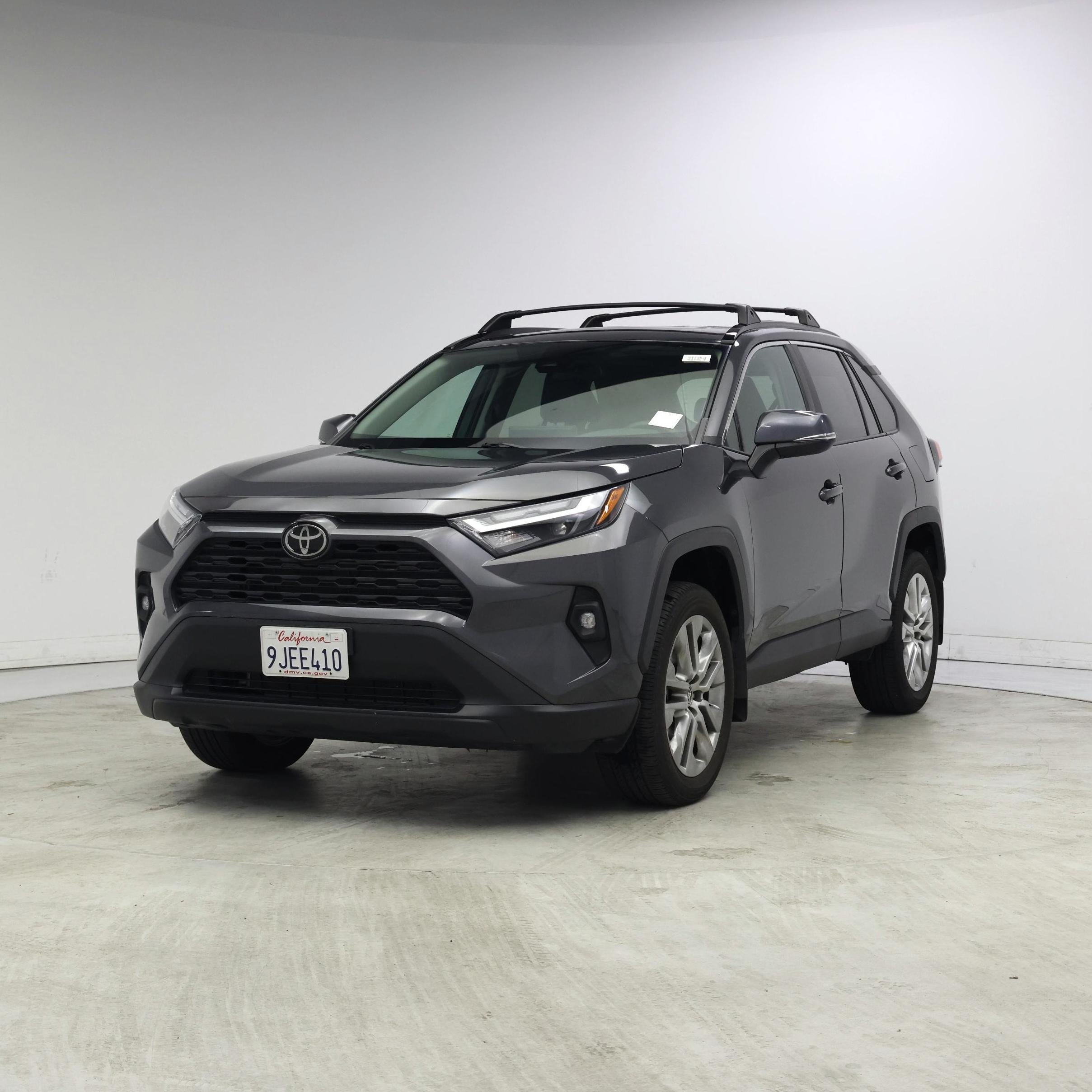 Thumbnail: 2023 Toyota RAV4 - 4