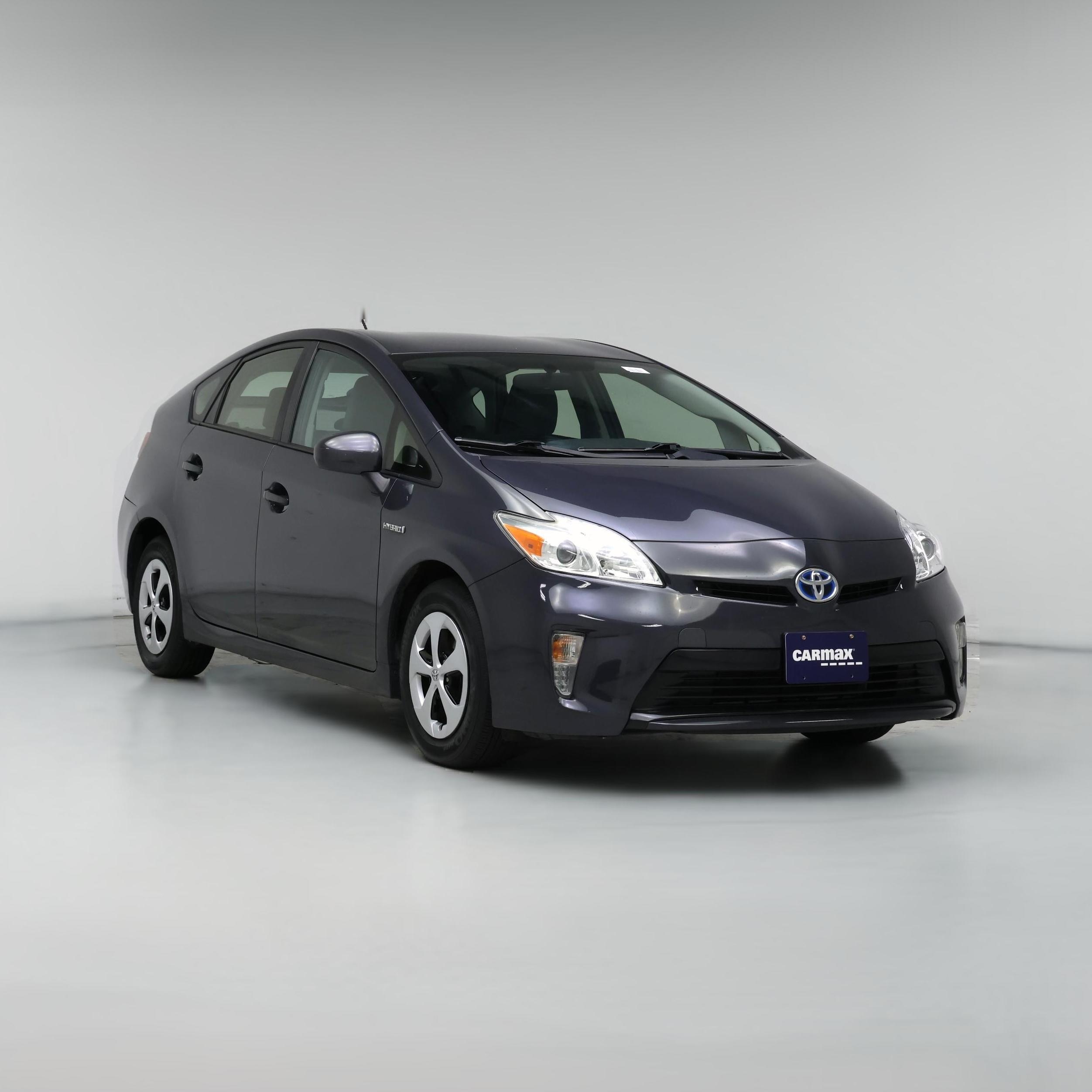 Thumbnail: 2015 Toyota Prius - 1