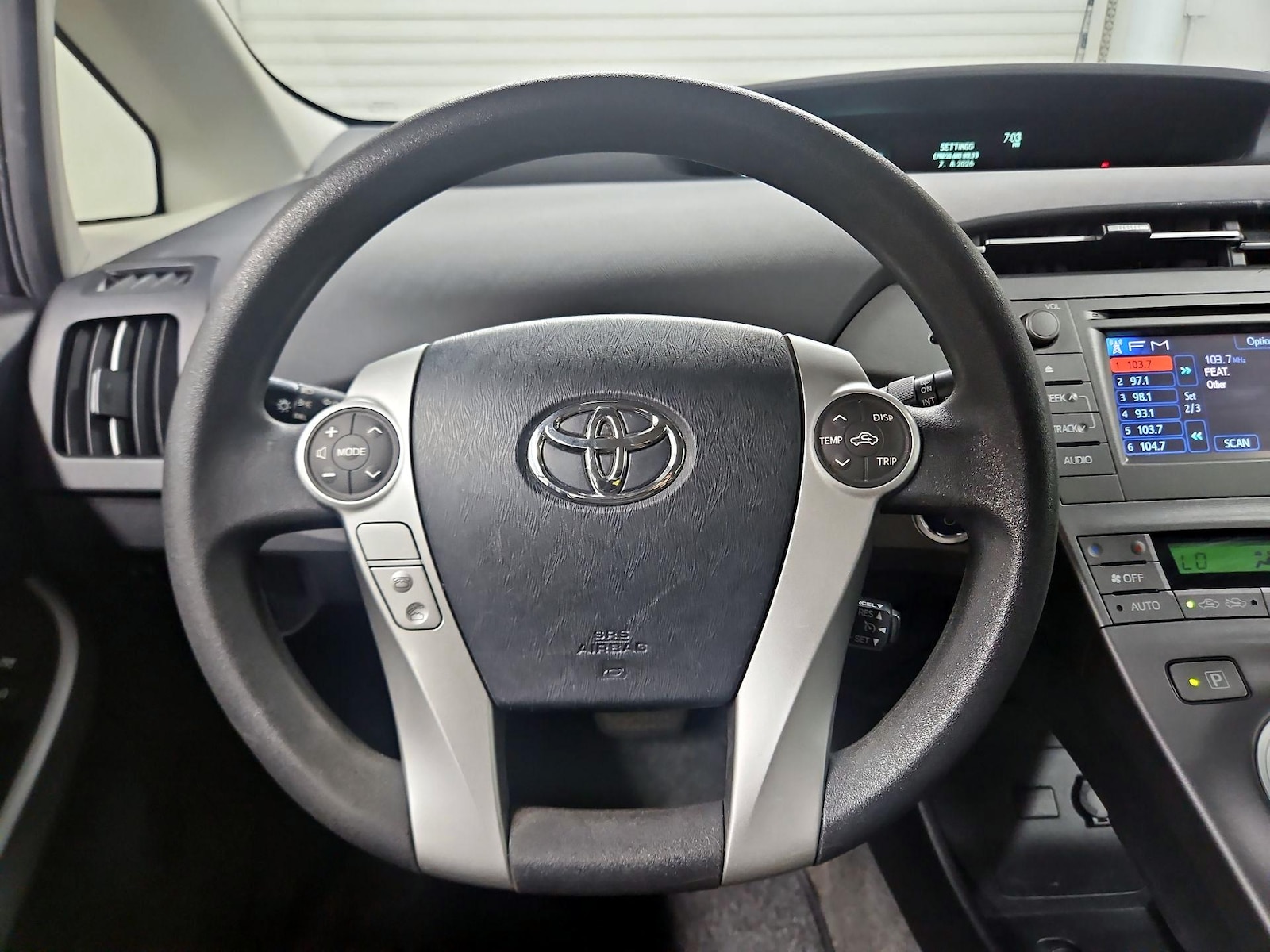 2015 Toyota Prius Two - Photo 11