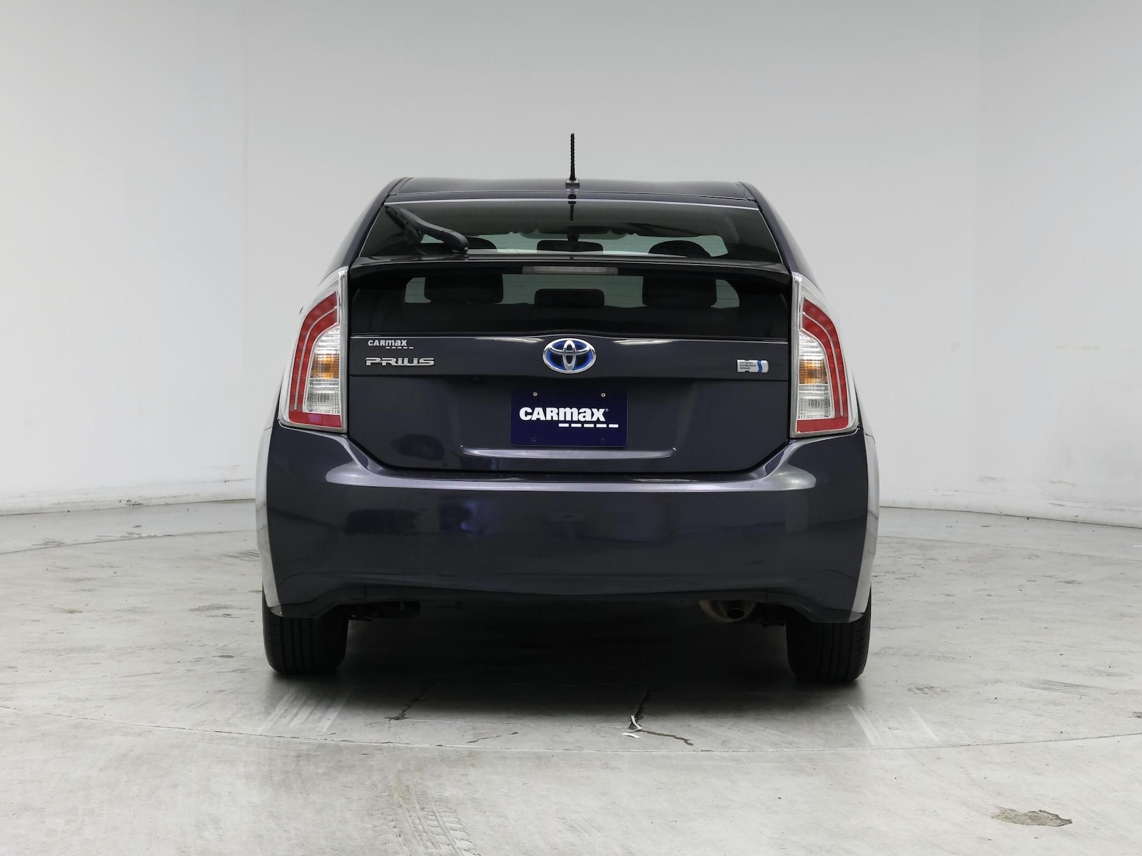 2015 Toyota Prius Two - Photo 7