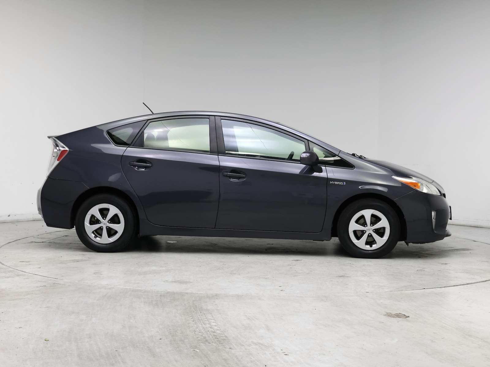 2015 Toyota Prius Two - Photo 8