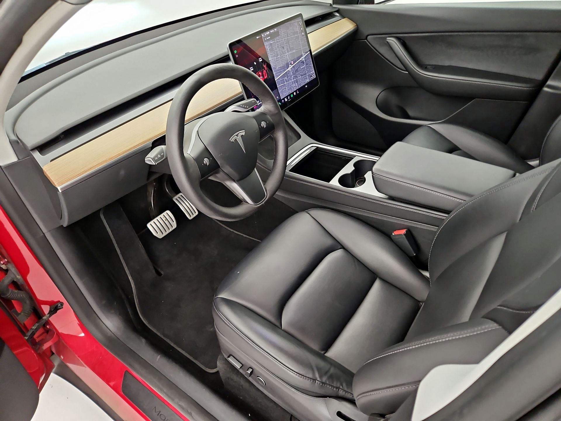 Thumbnail: 2022 Tesla Model Y - 11
