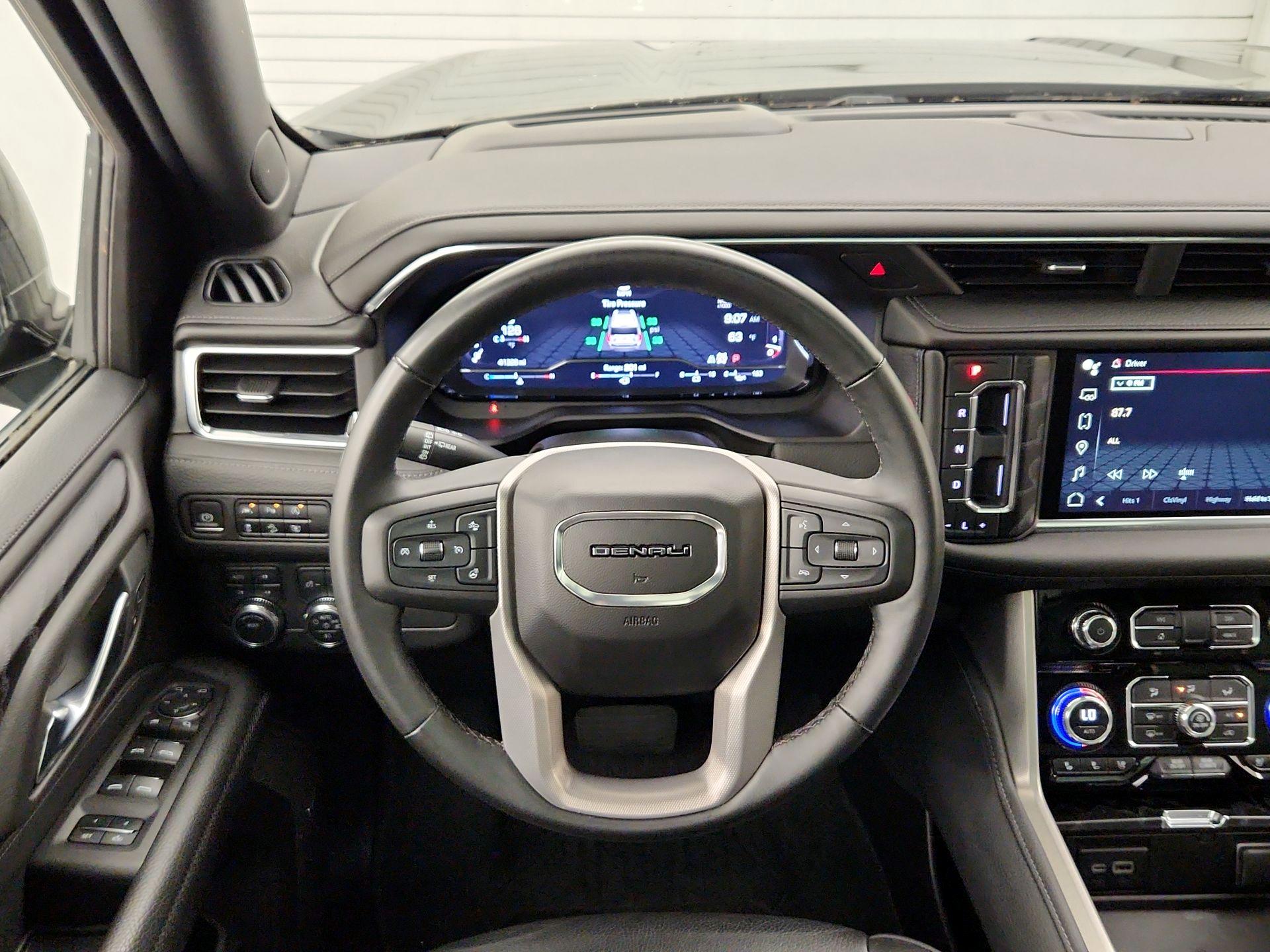 Thumbnail: 2023 GMC Yukon XL - 10