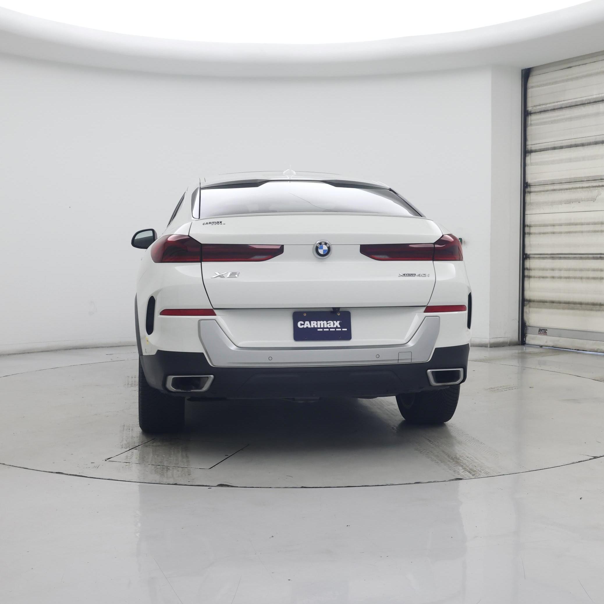 Thumbnail: 2021 BMW X6 - 6
