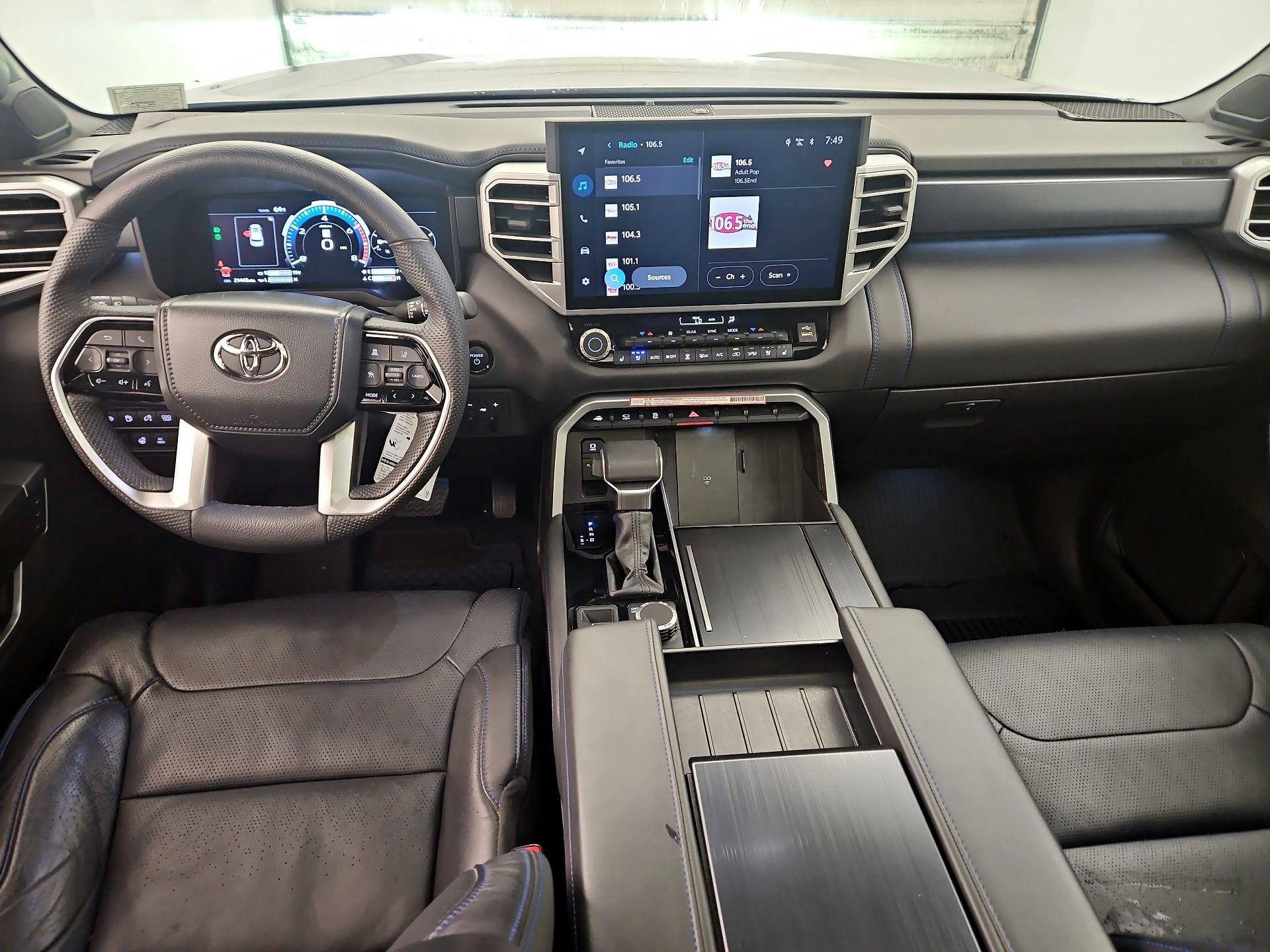 Thumbnail: 2025 Toyota Sequoia - 9