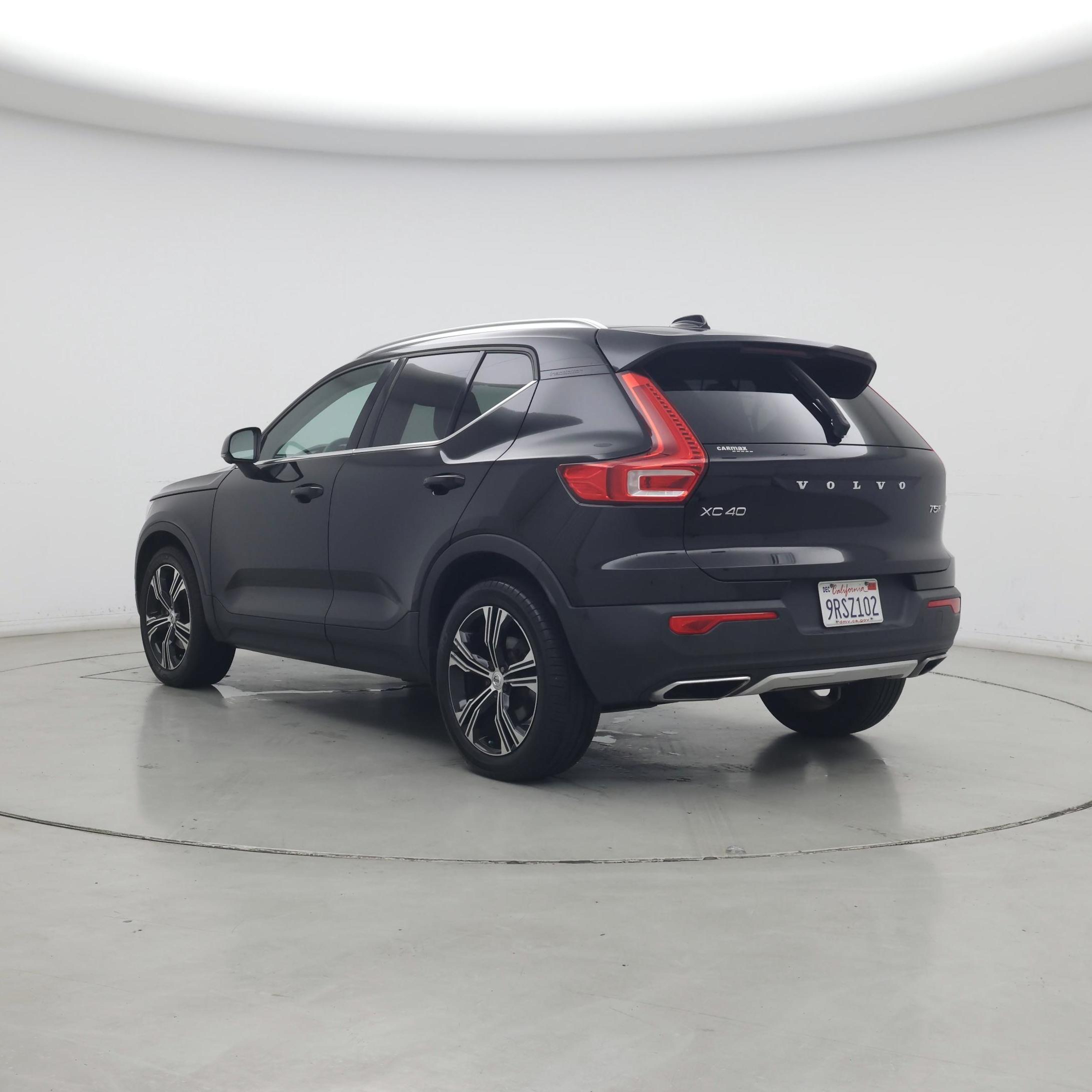 Thumbnail: 2020 Volvo XC40 - 2