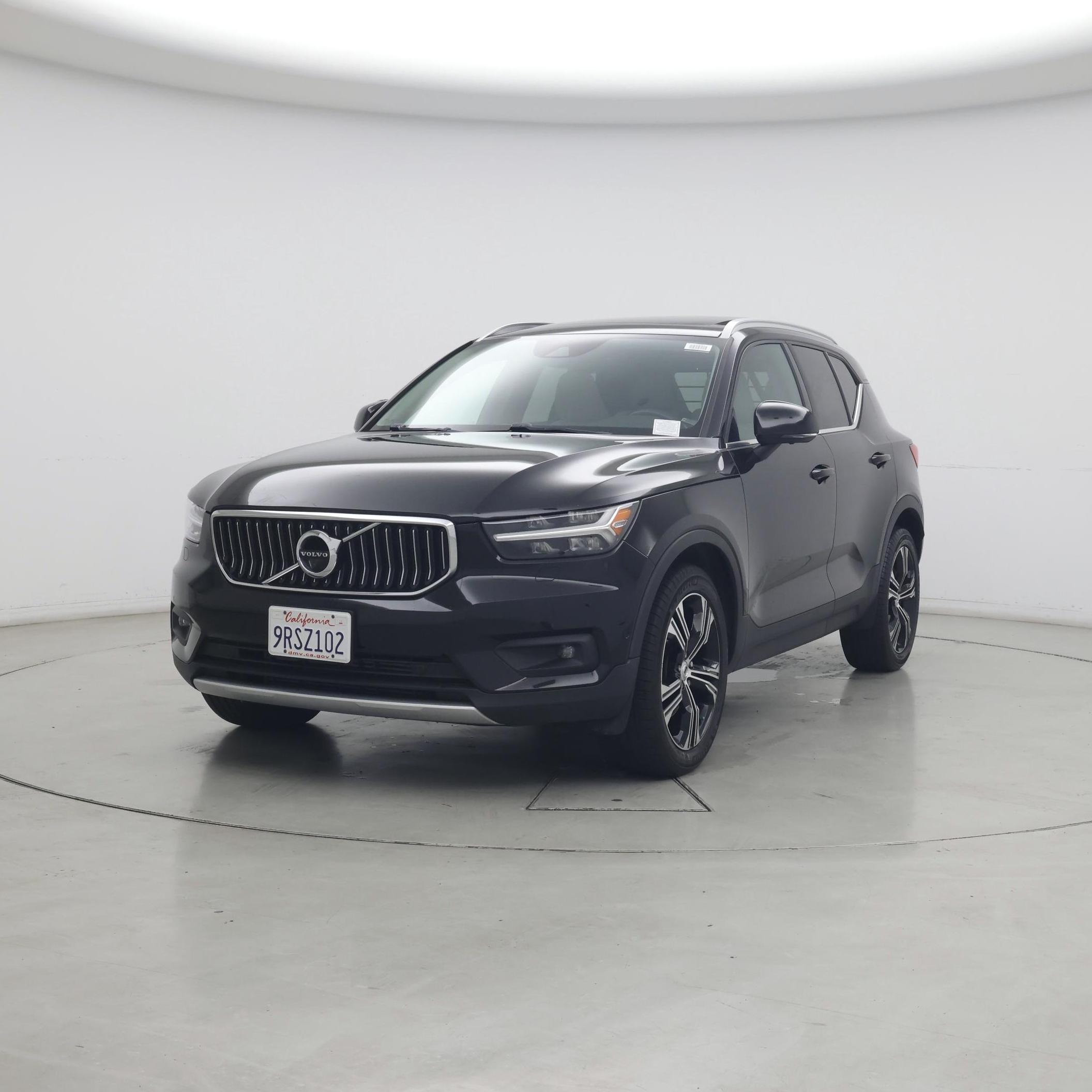 Thumbnail: 2020 Volvo XC40 - 4