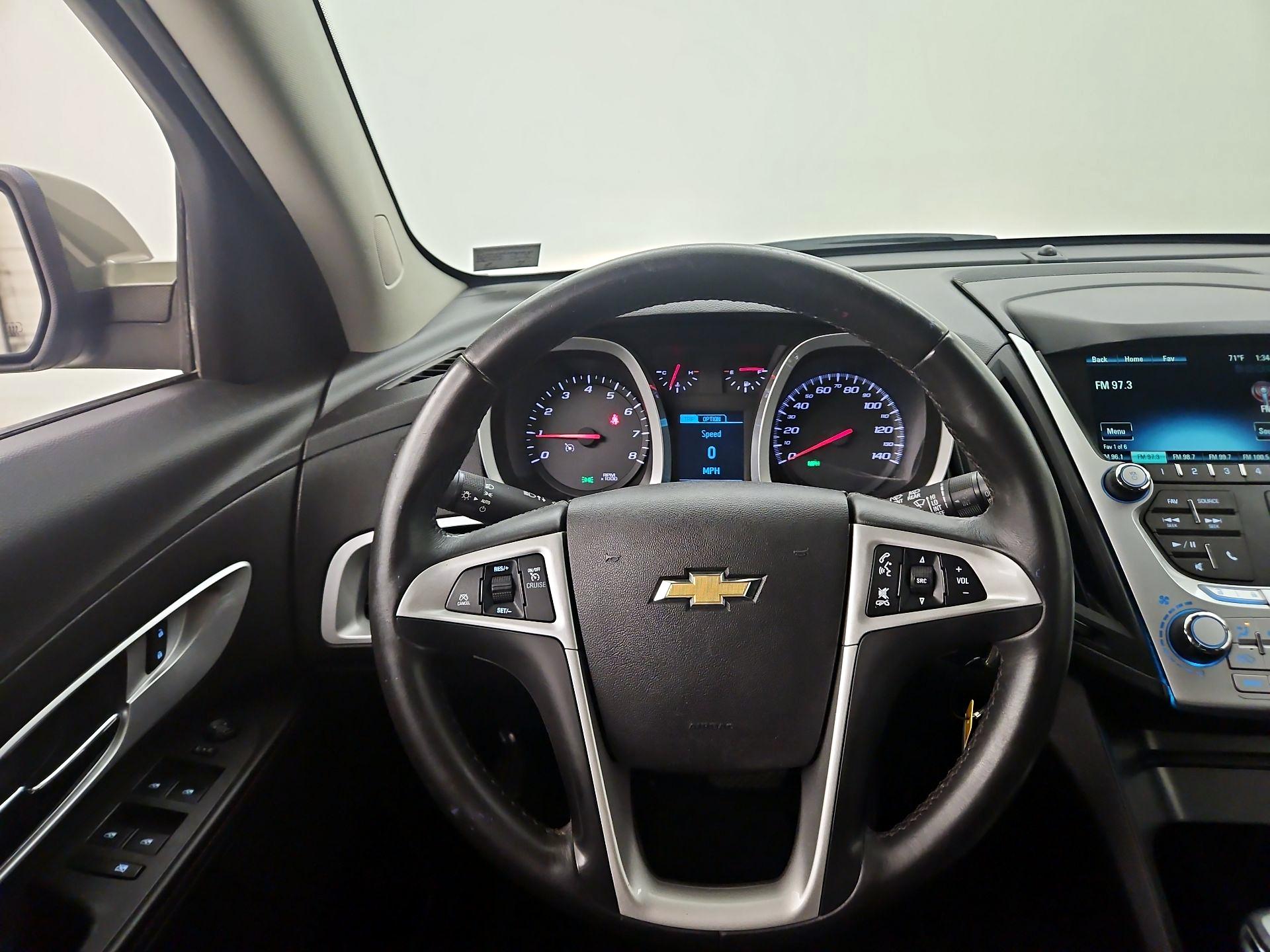Thumbnail: 2015 Chevrolet Equinox - 10