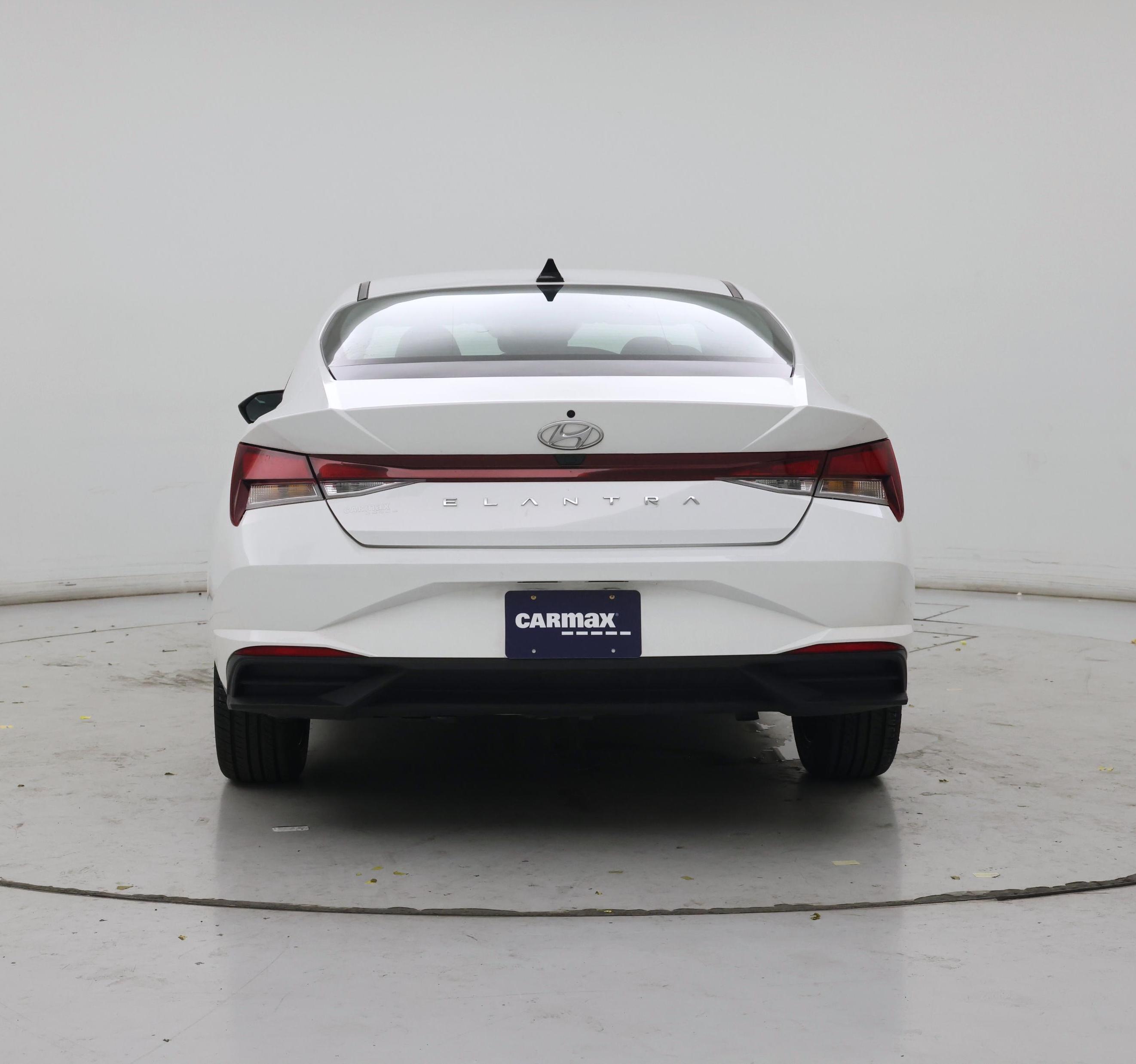 Thumbnail: 2023 Hyundai Elantra - 6