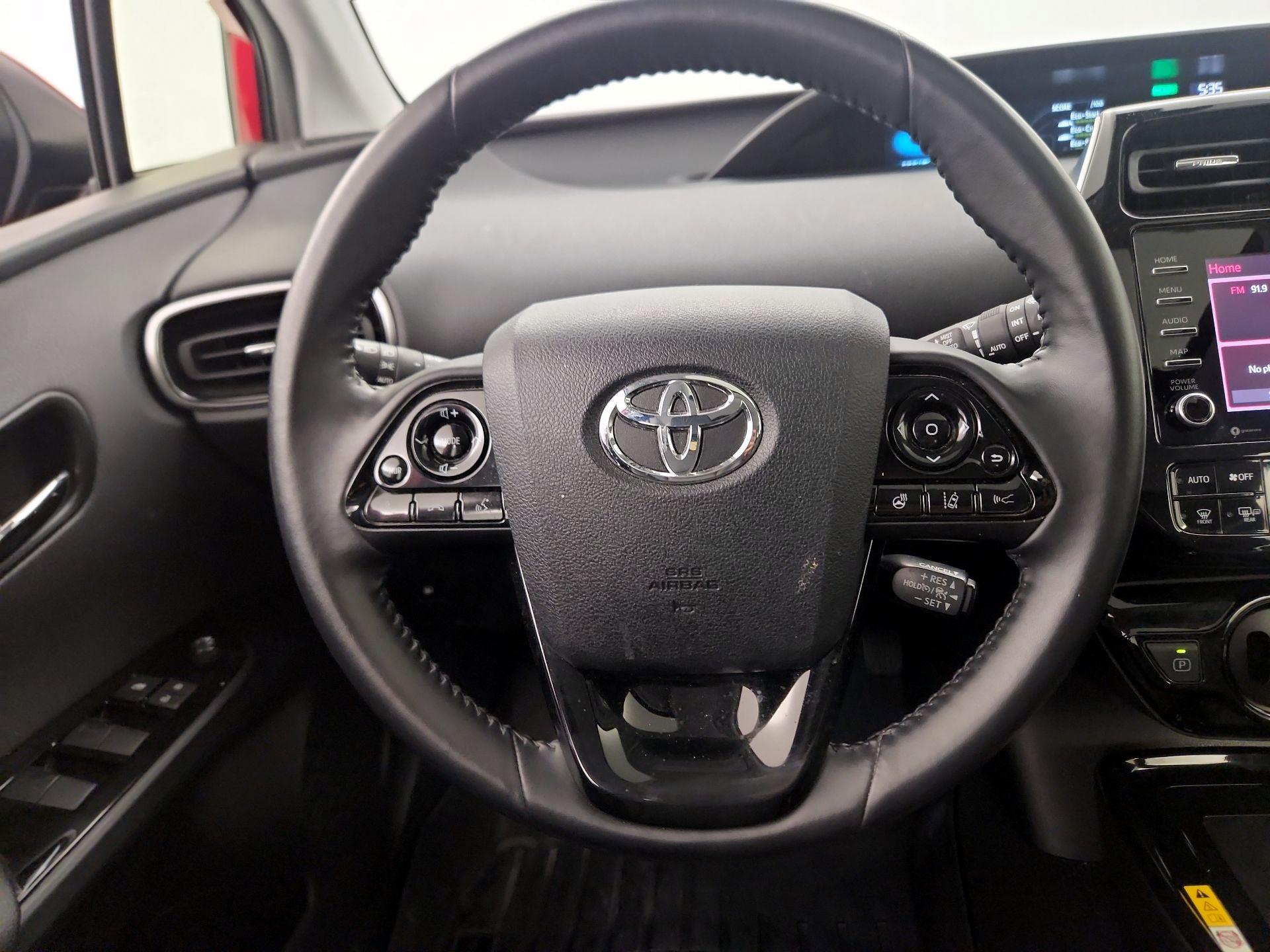Thumbnail: 2022 Toyota Prius - 10