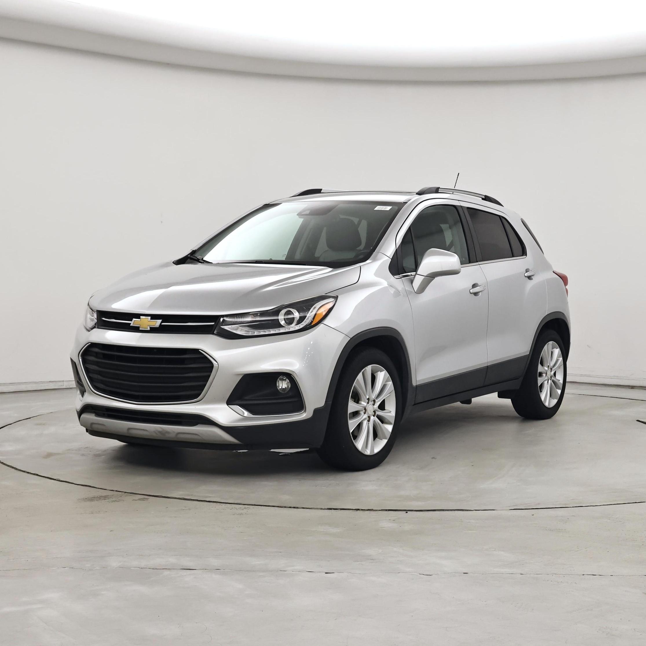 Thumbnail: 2018 Chevrolet Trax - 4