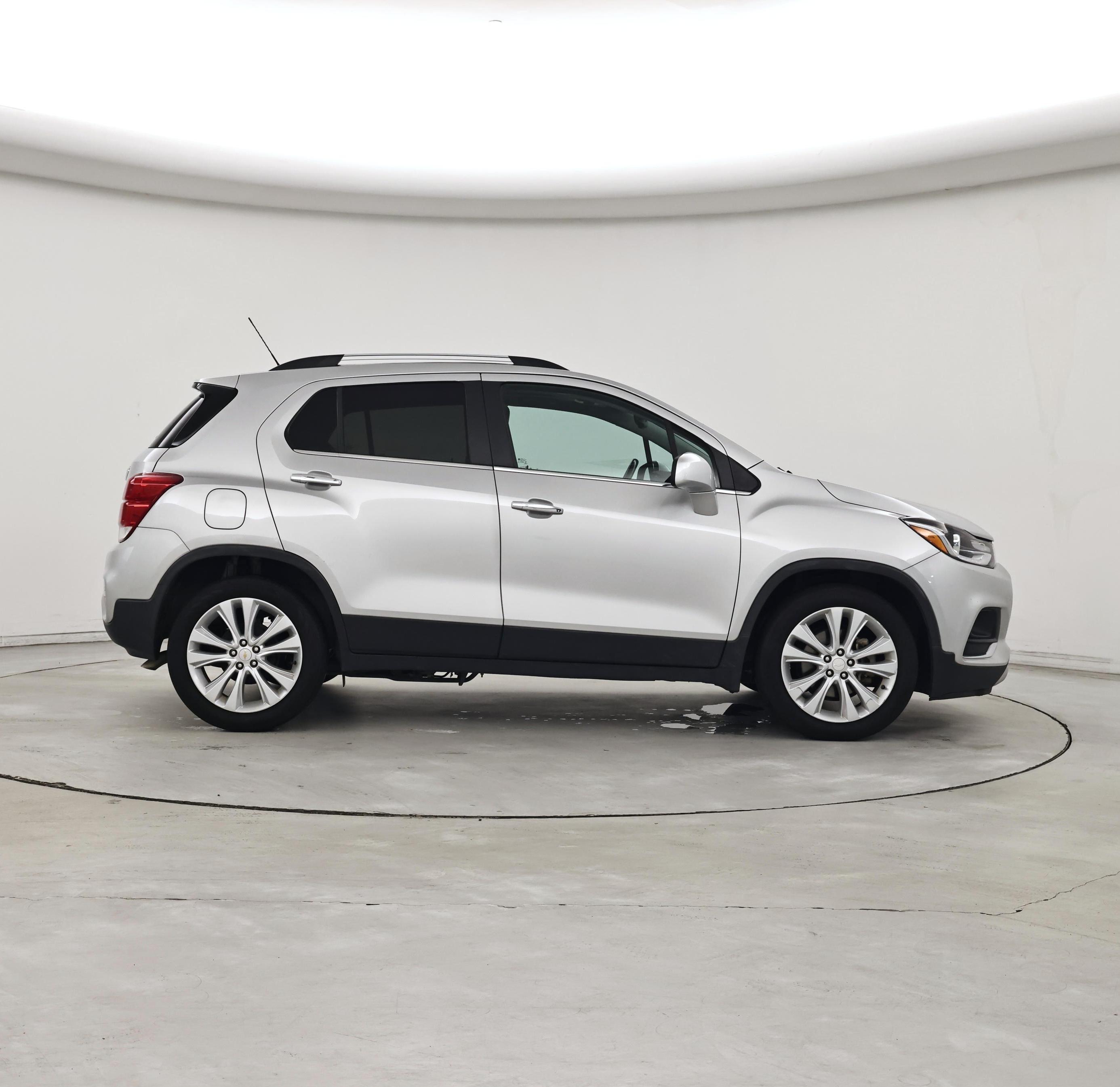 Thumbnail: 2018 Chevrolet Trax - 7