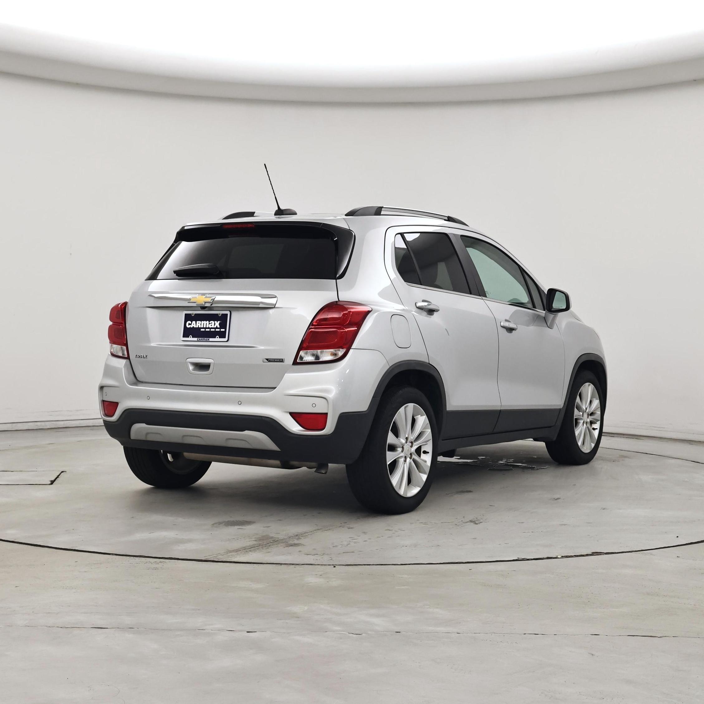 Thumbnail: 2018 Chevrolet Trax - 8