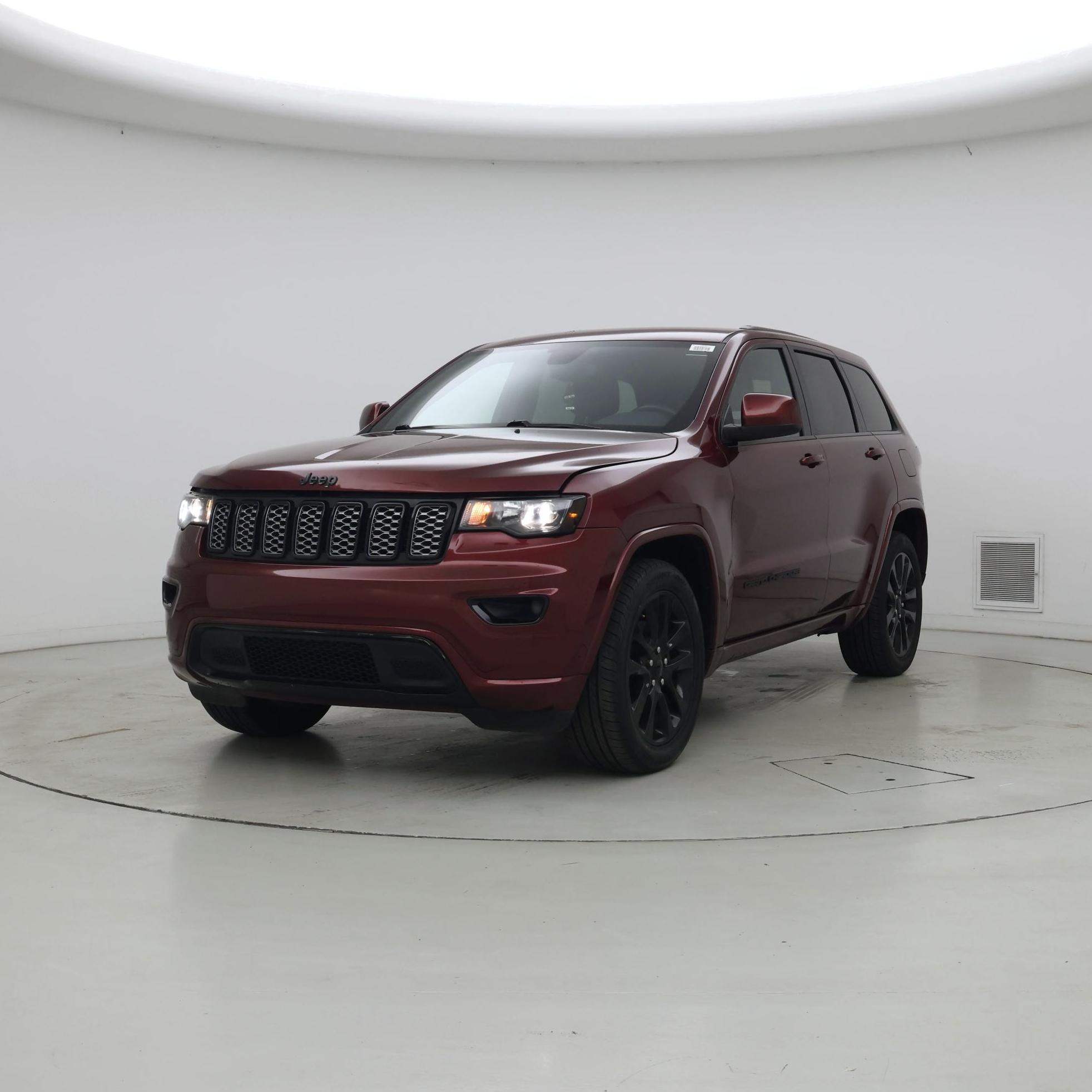 Thumbnail: 2019 Jeep Grand Cherokee - 4