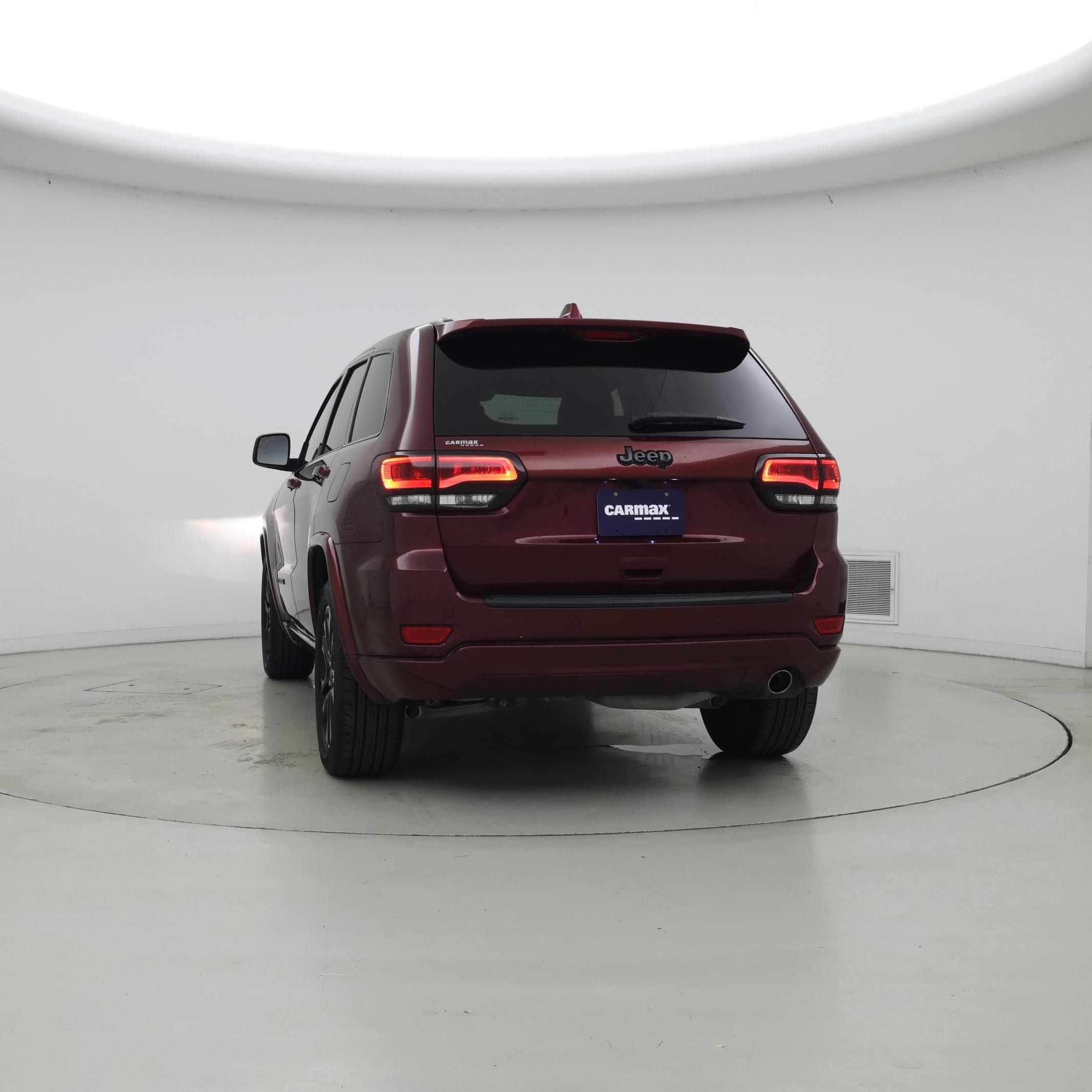 Thumbnail: 2019 Jeep Grand Cherokee - 6