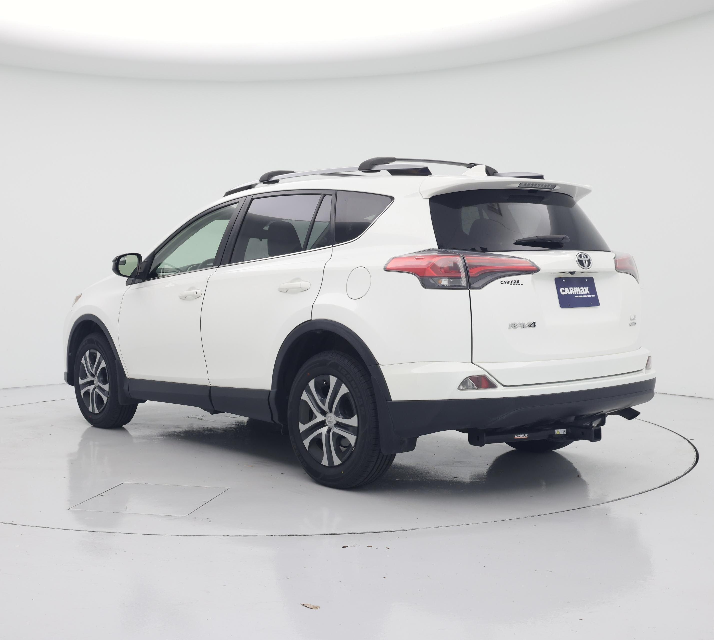 Thumbnail: 2018 Toyota RAV4 - 2