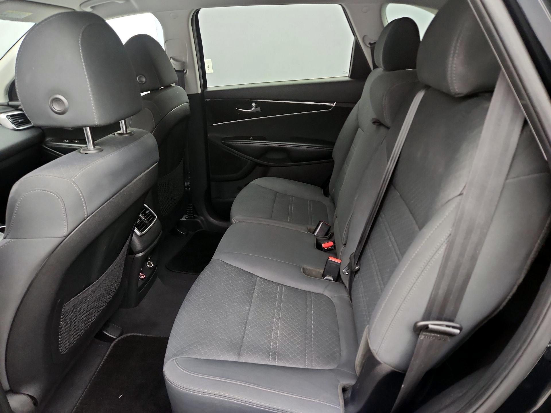 Thumbnail: 2020 Kia Sorento - 19