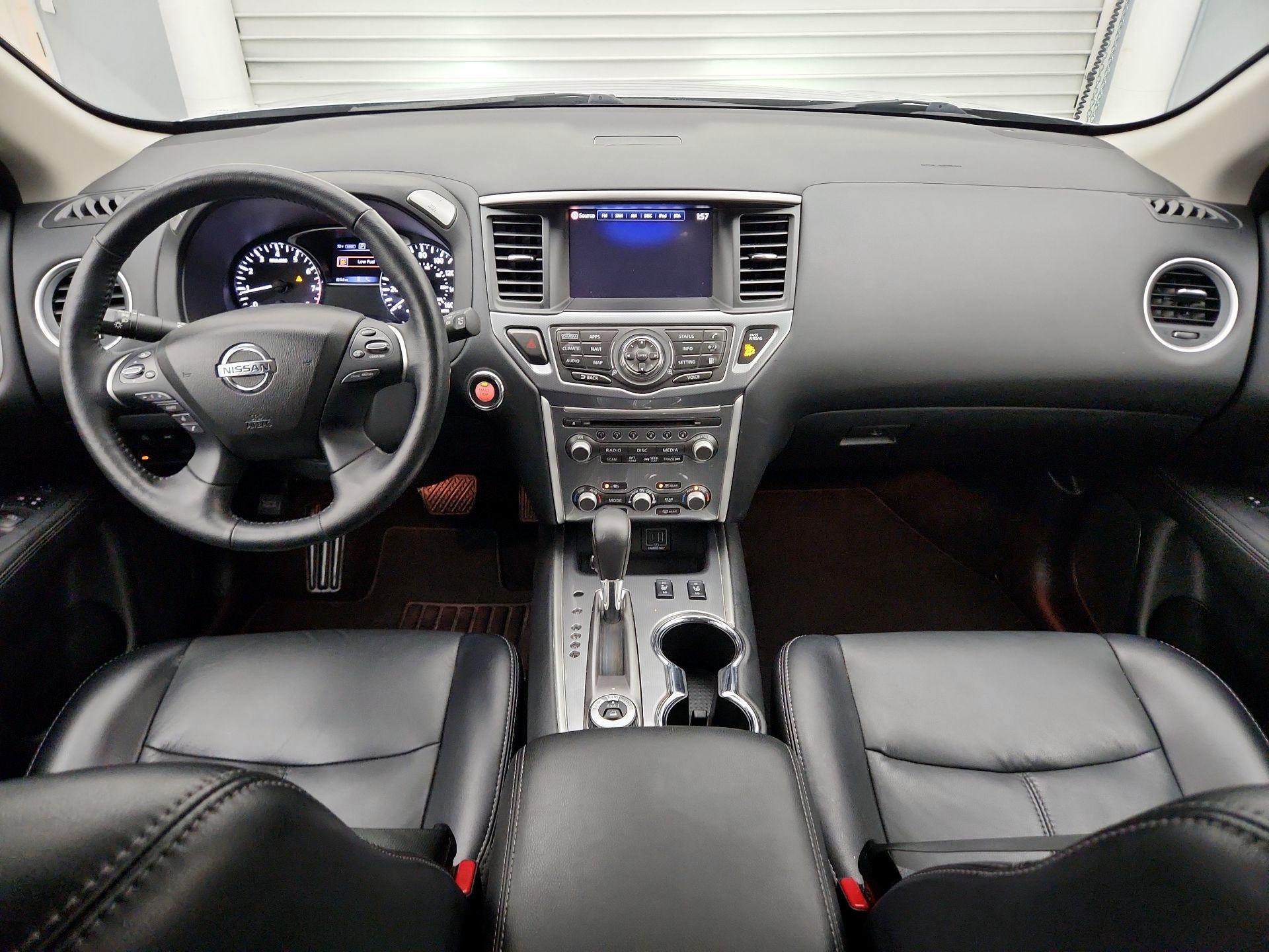 Thumbnail: 2019 Nissan Pathfinder - 9