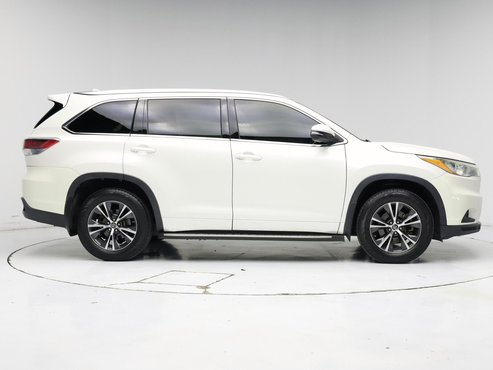 2016 Toyota Highlander XLE, photo 8