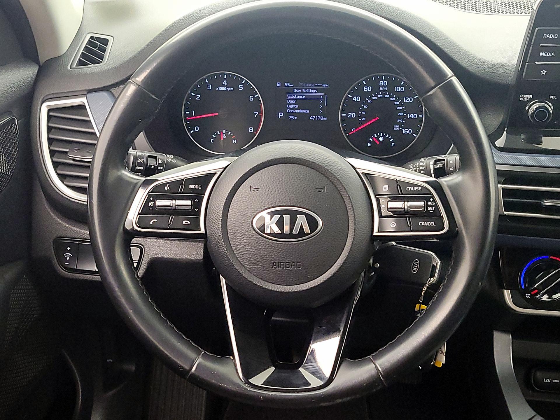 Thumbnail: 2021 Kia Seltos - 10