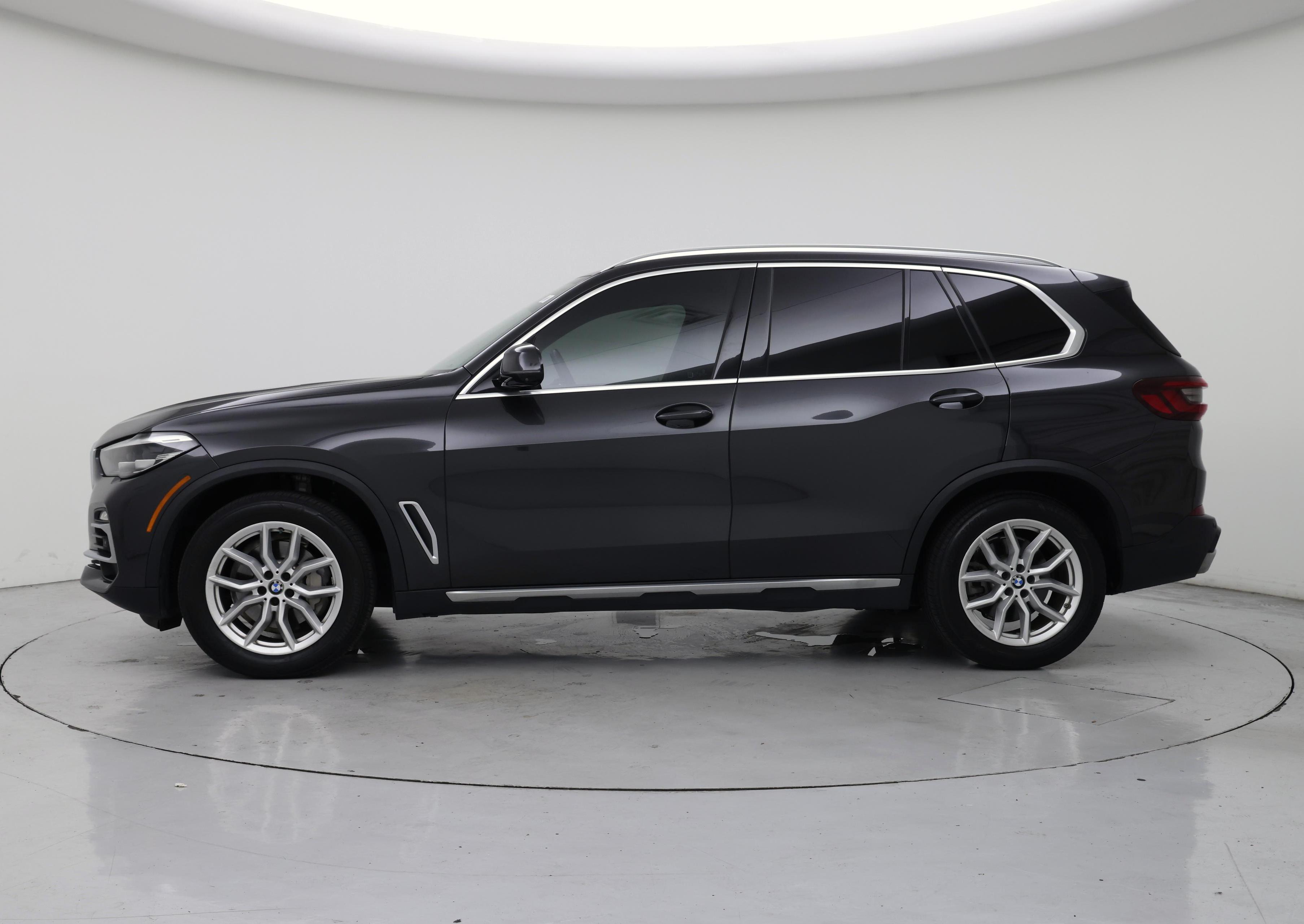 Thumbnail: 2020 BMW X5 - 3