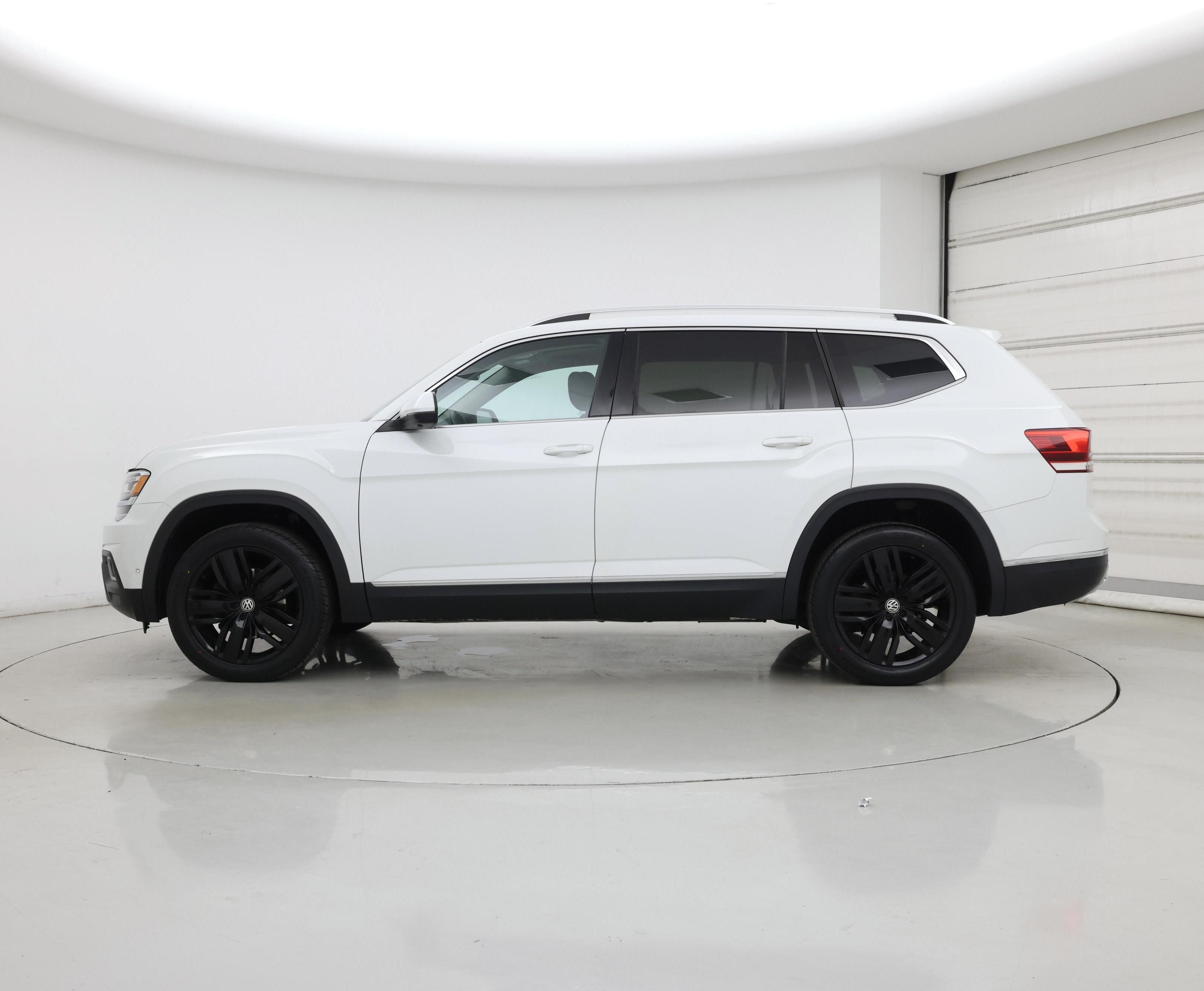 Thumbnail: 2018 Volkswagen Atlas - 3