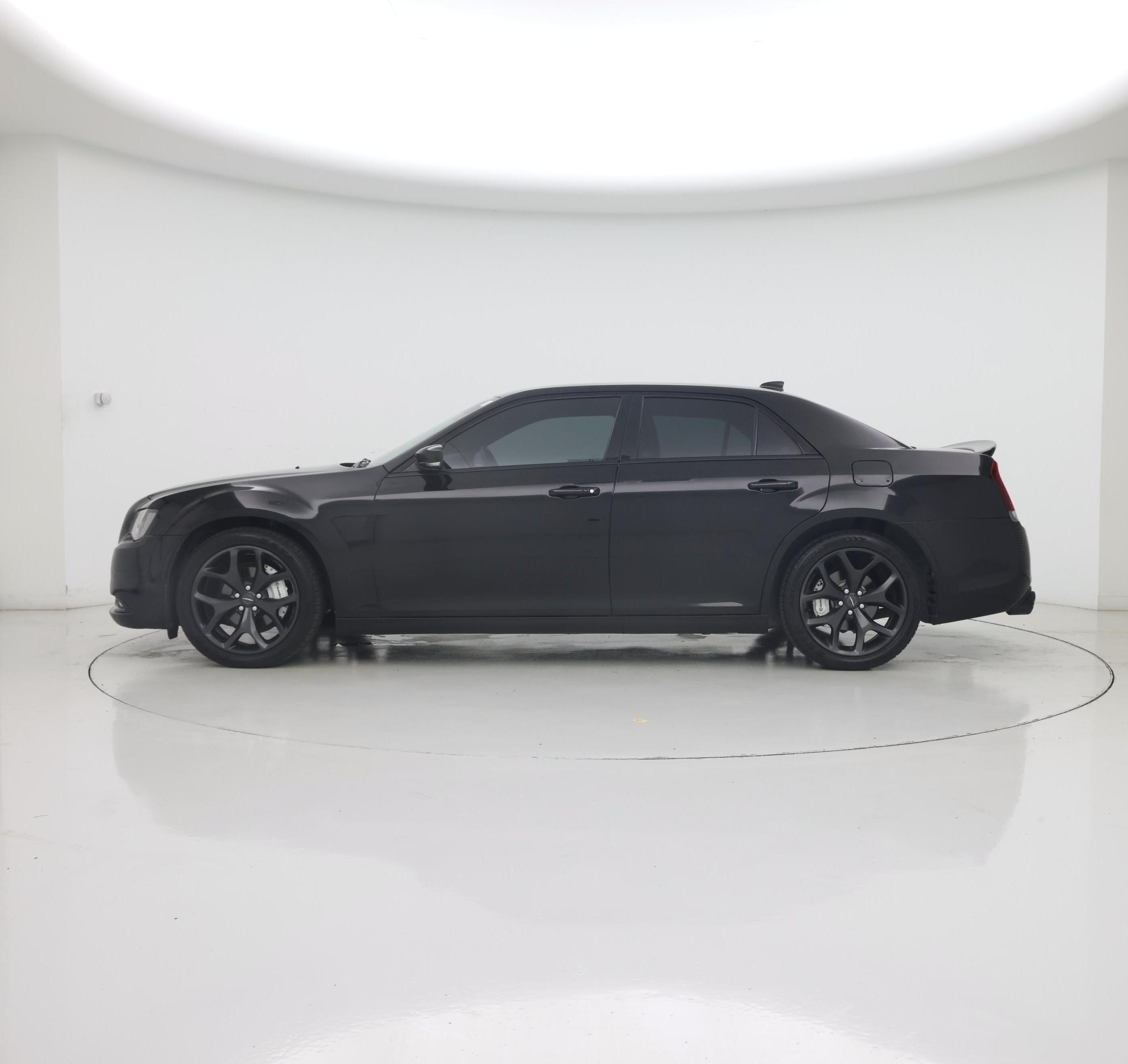 Thumbnail: 2021 Chrysler 300 - 3