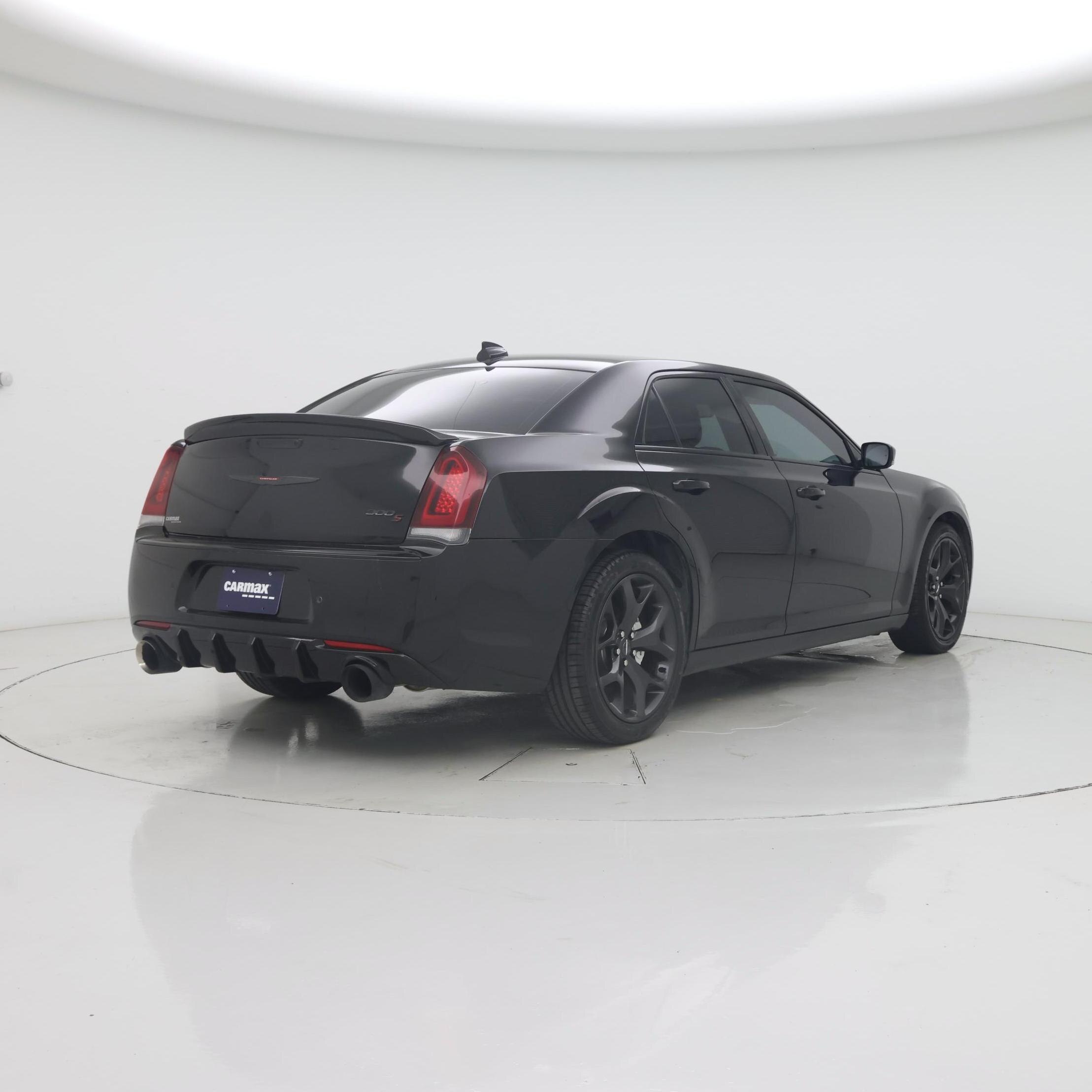 Thumbnail: 2021 Chrysler 300 - 8