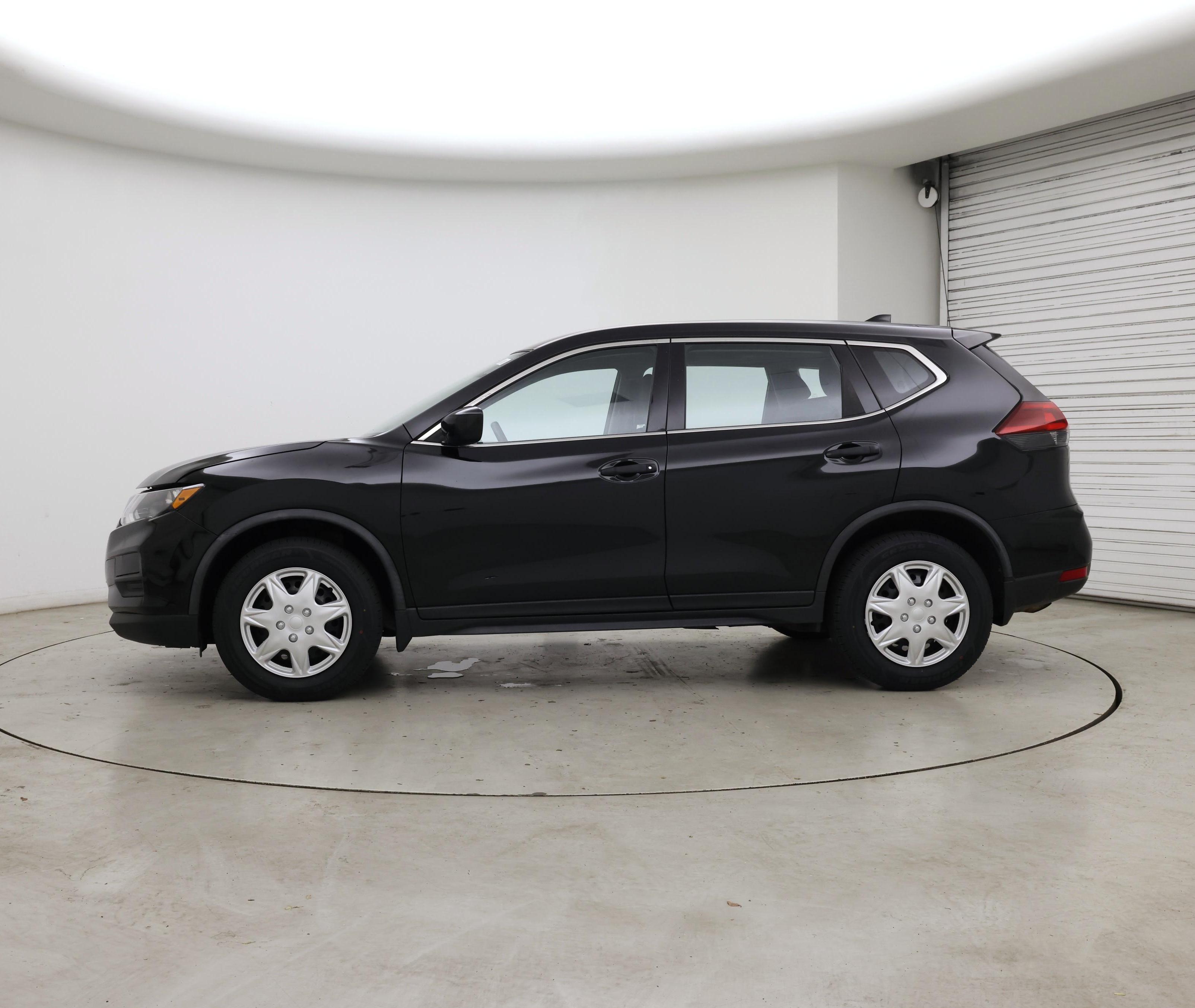 Thumbnail: 2018 Nissan Rogue - 3