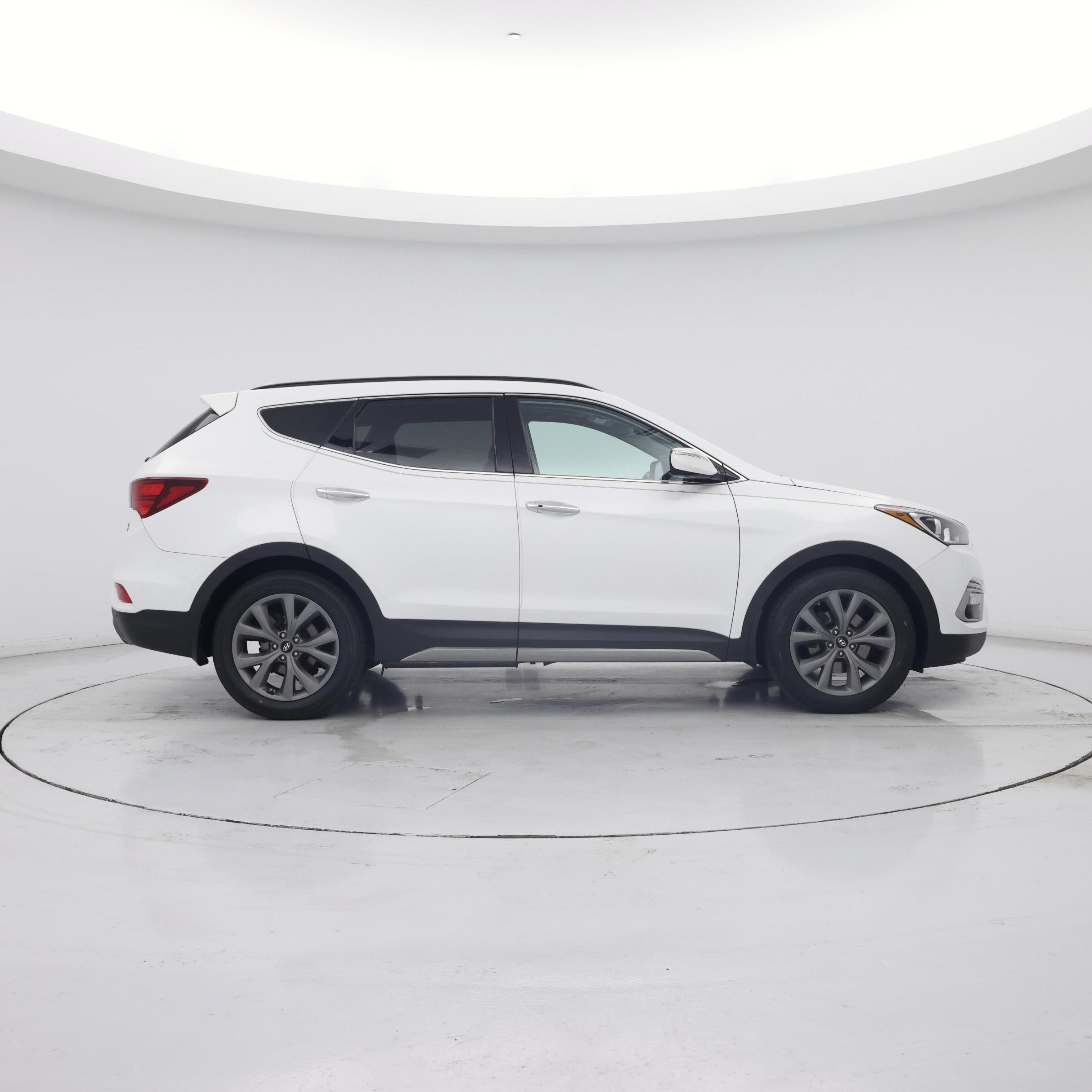 Thumbnail: 2018 Hyundai Santa Fe - 7