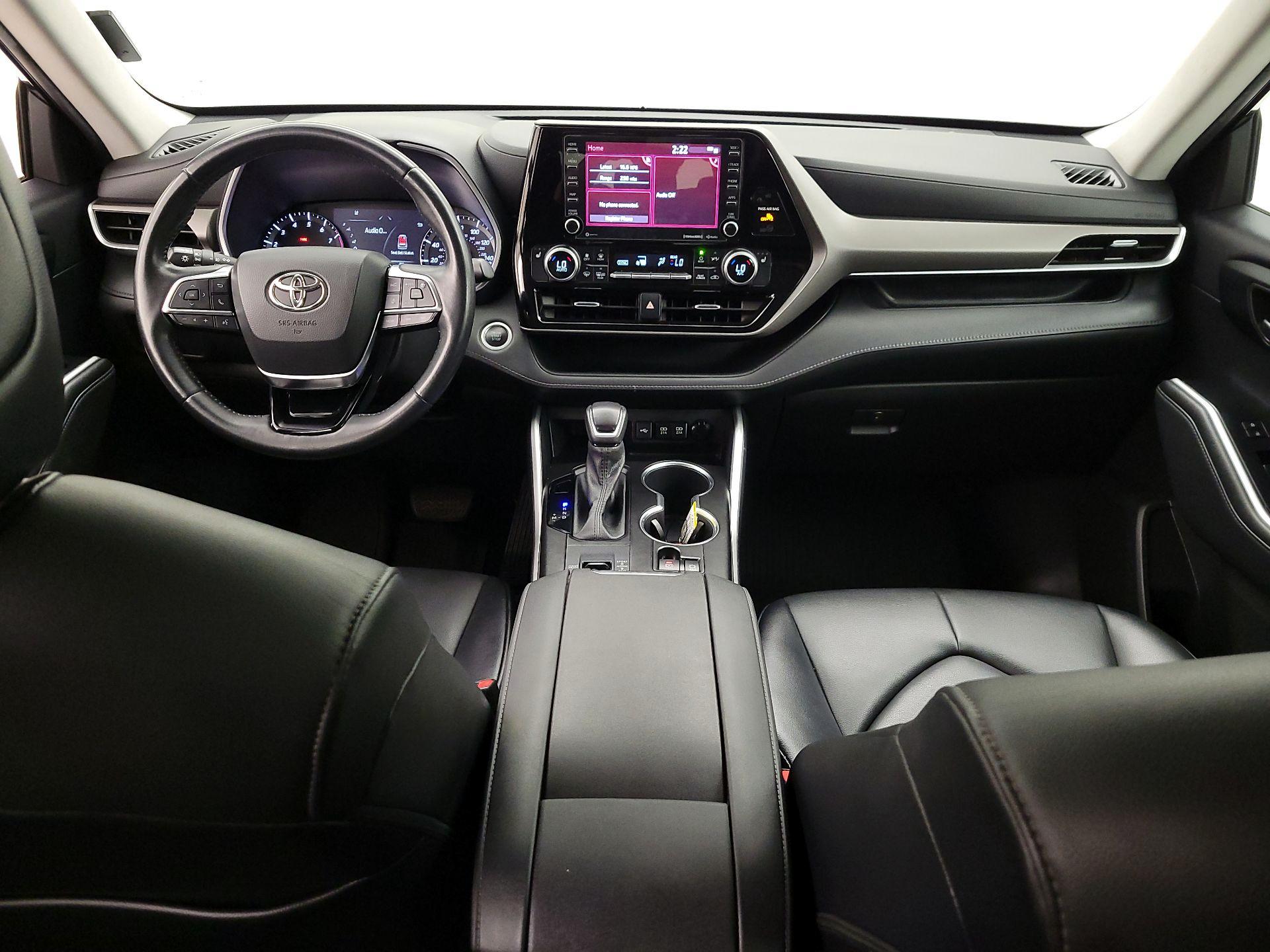 Thumbnail: 2021 Toyota Highlander - 9