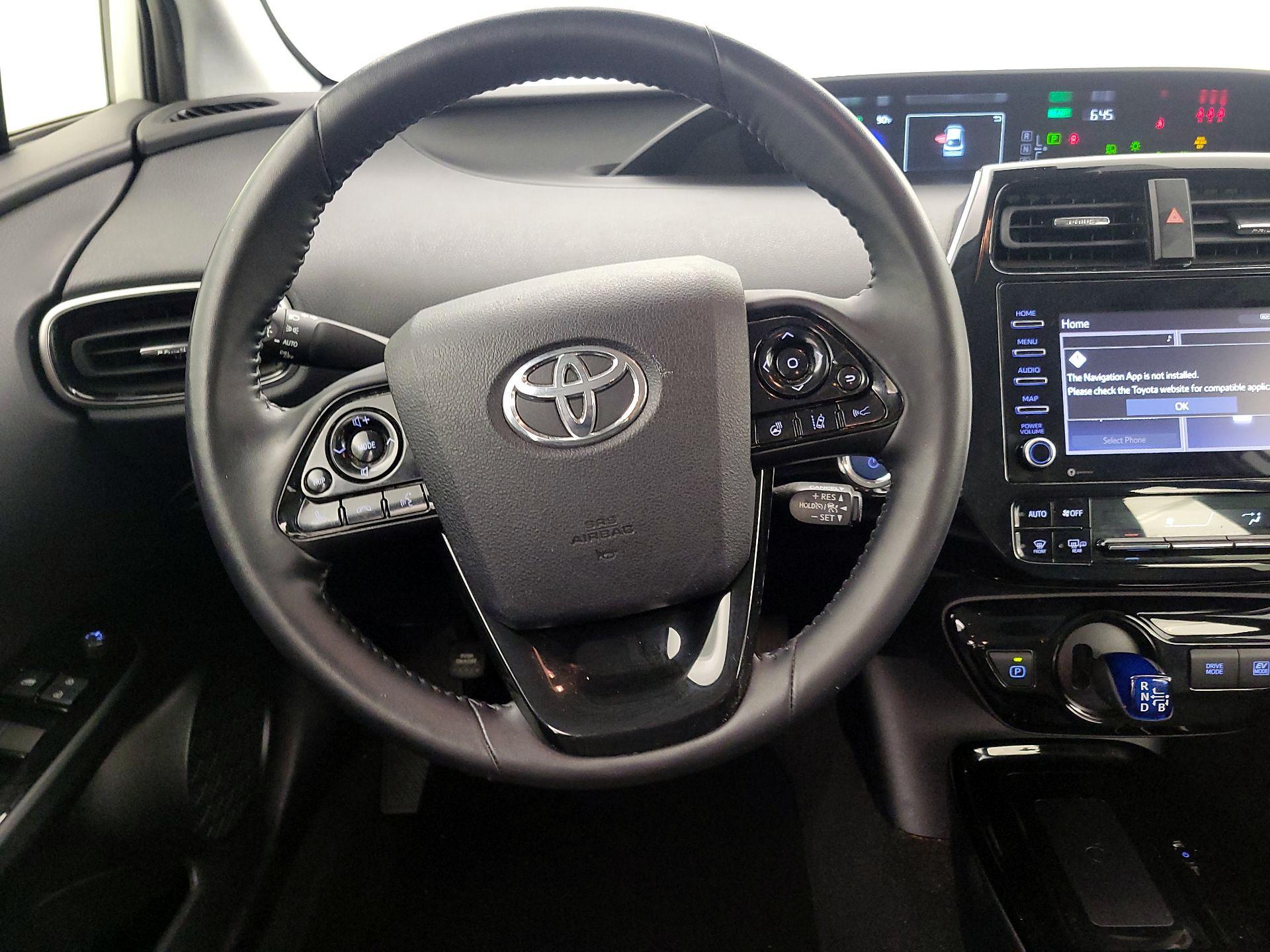 Thumbnail: 2021 Toyota Prius - 10