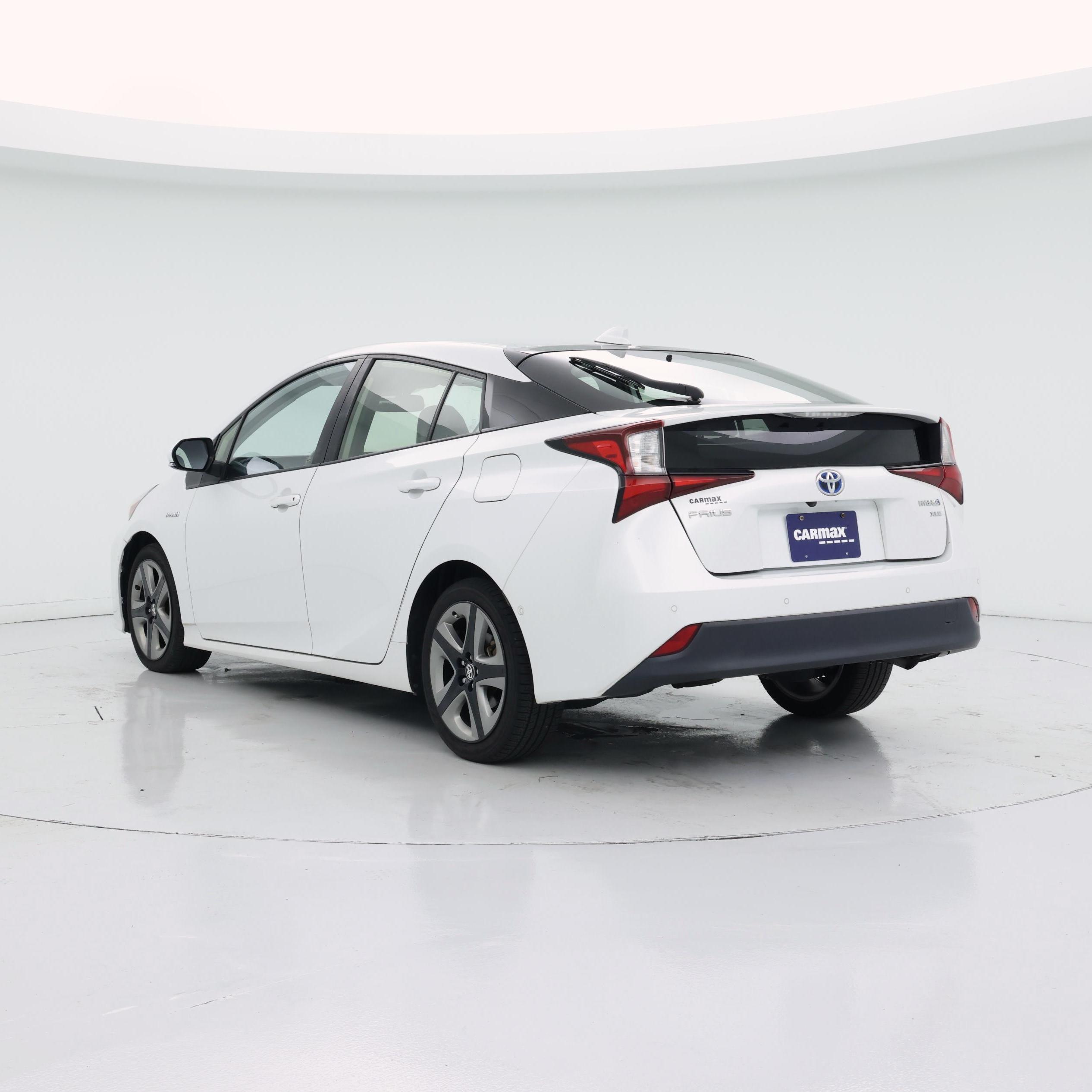 Thumbnail: 2021 Toyota Prius - 2