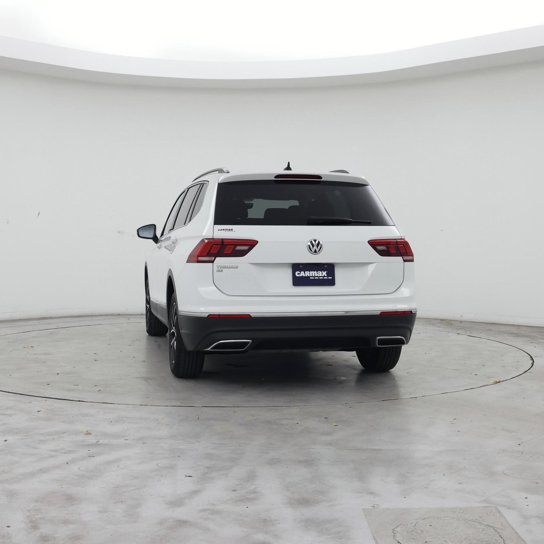 Thumbnail: 2021 Volkswagen Tiguan - 6