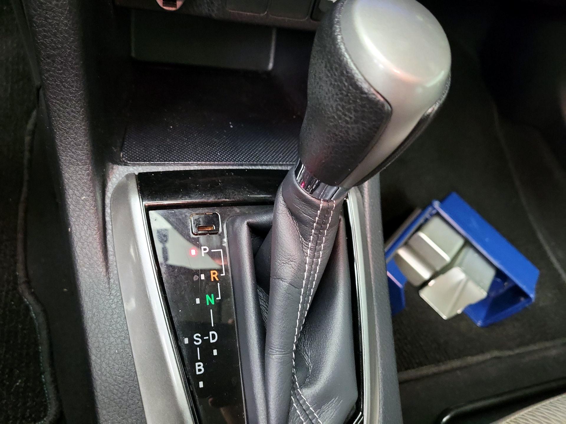 Thumbnail: 2014 Toyota Corolla - 17