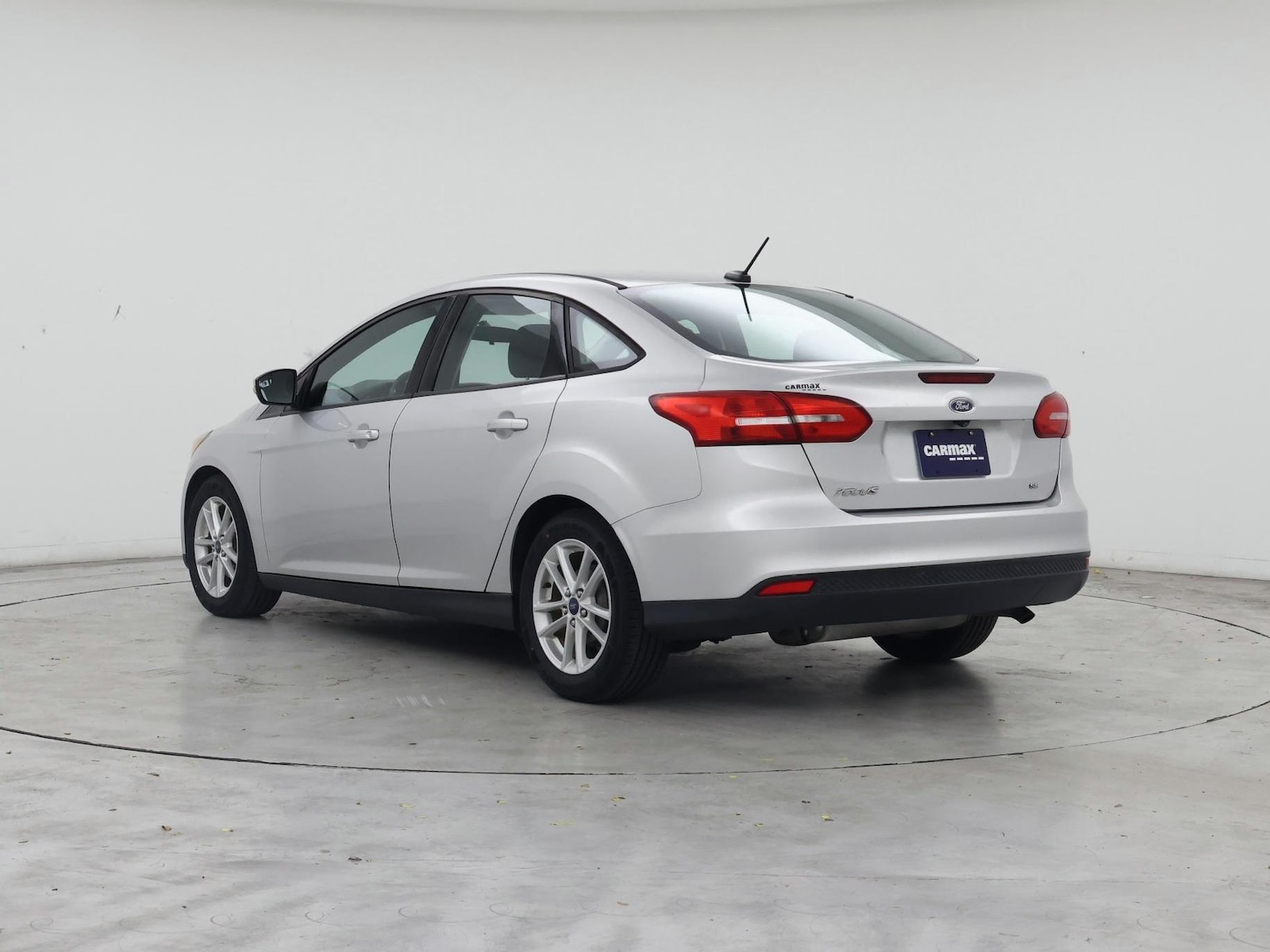 2015 Ford Focus SE - Photo 3