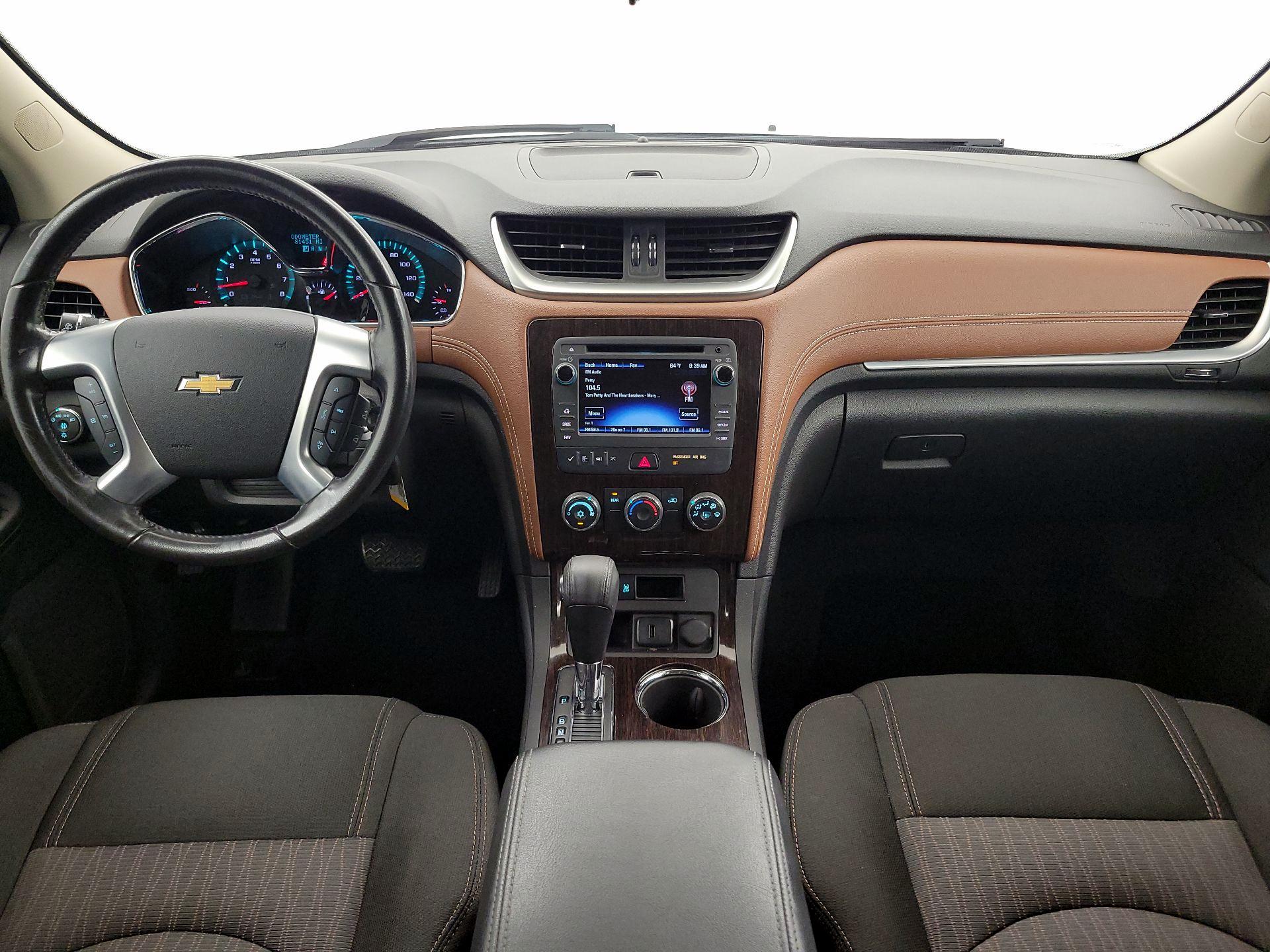 Thumbnail: 2017 Chevrolet Traverse - 9