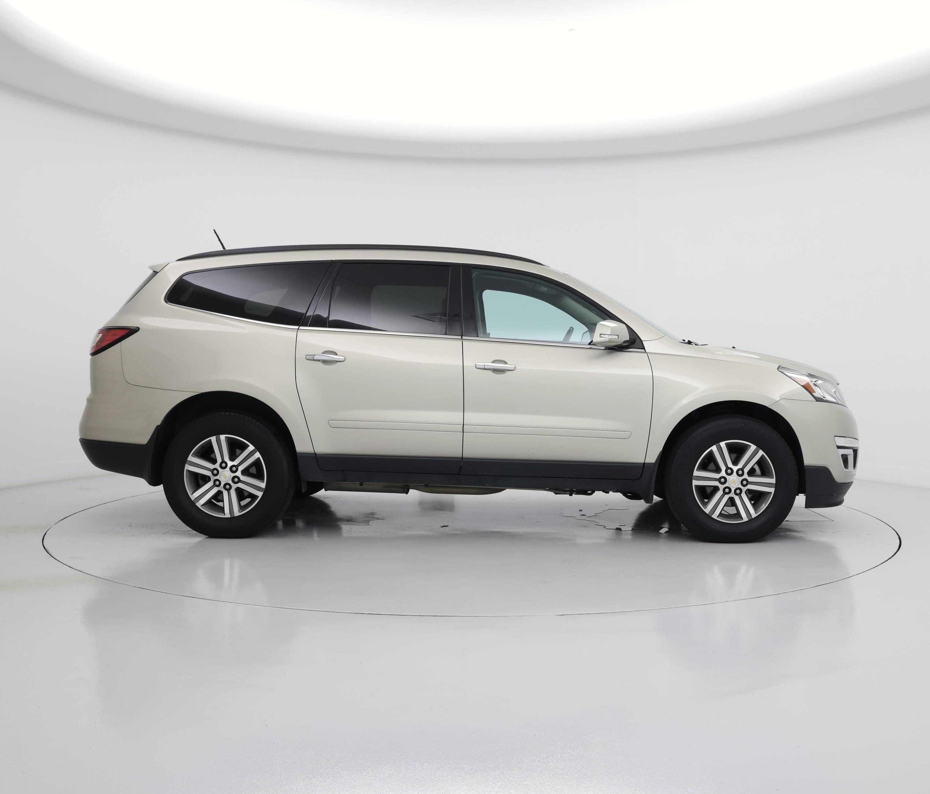 Thumbnail: 2017 Chevrolet Traverse - 7