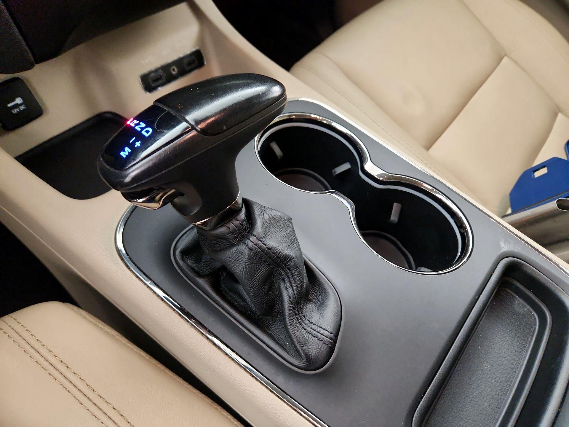Thumbnail: 2020 Dodge Durango - 18