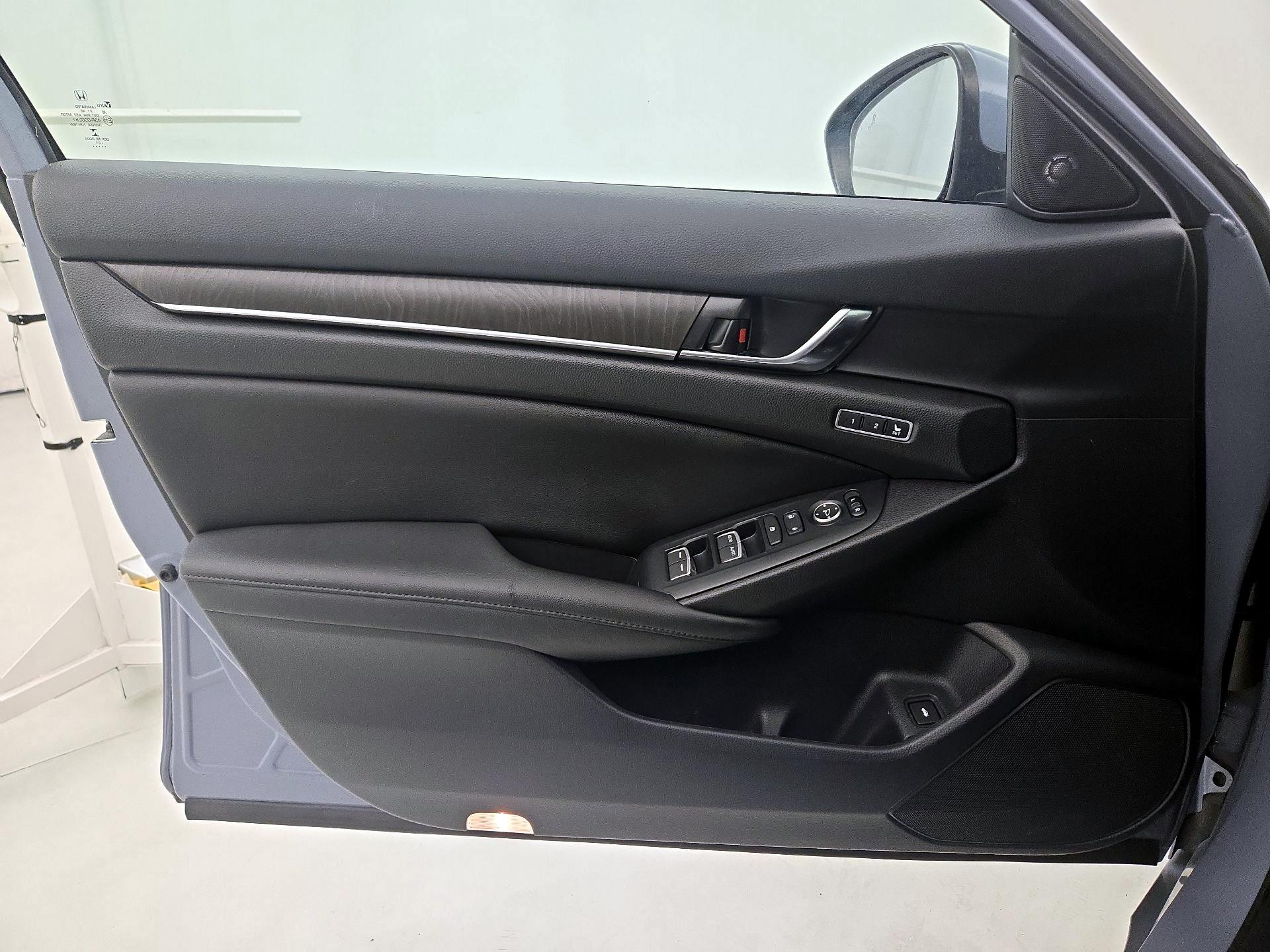 Thumbnail: 2021 Honda Accord - 12